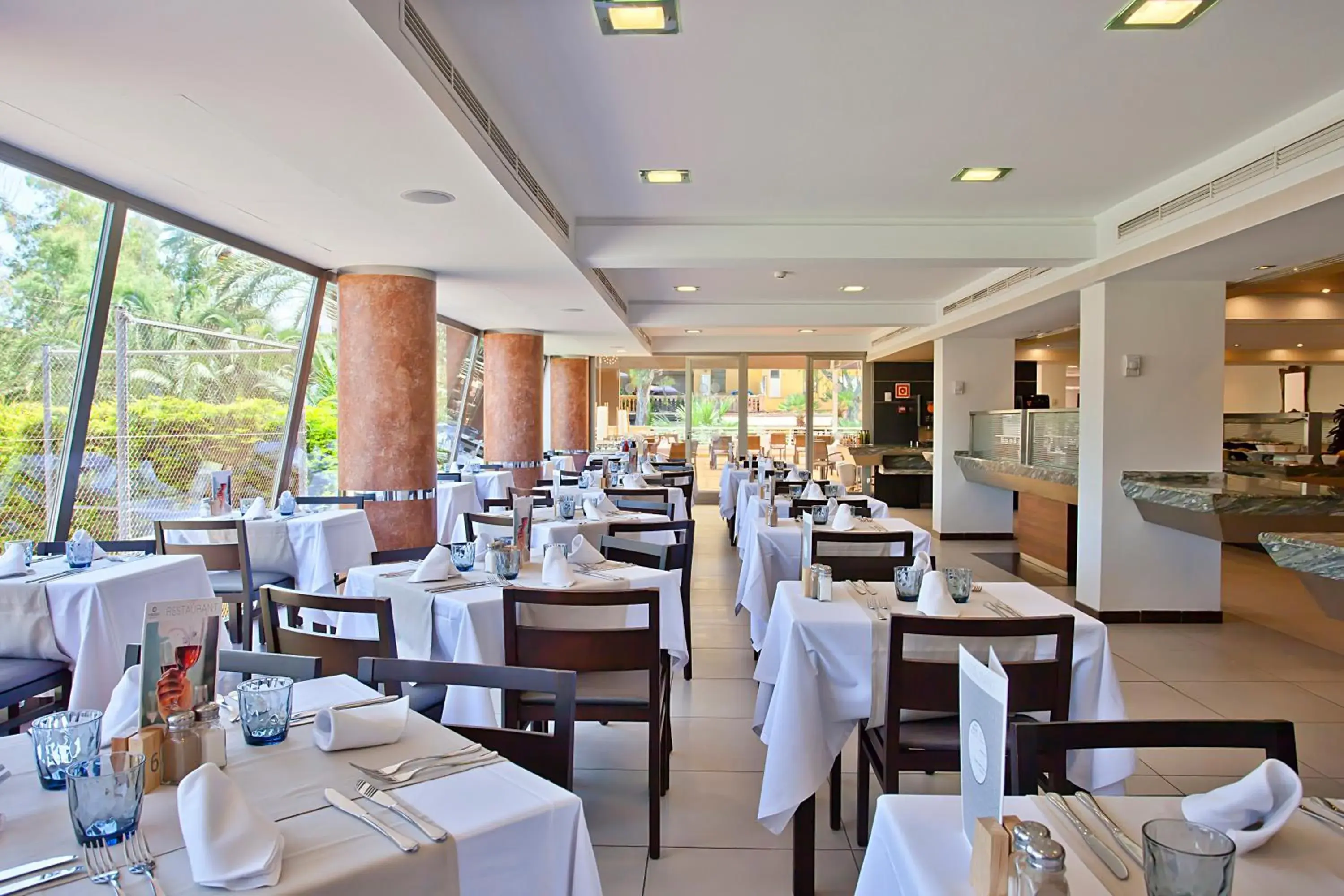 Restaurant/places to eat in FERGUS Bermudas Restaurant/places to eat in FERGUS Bermudas