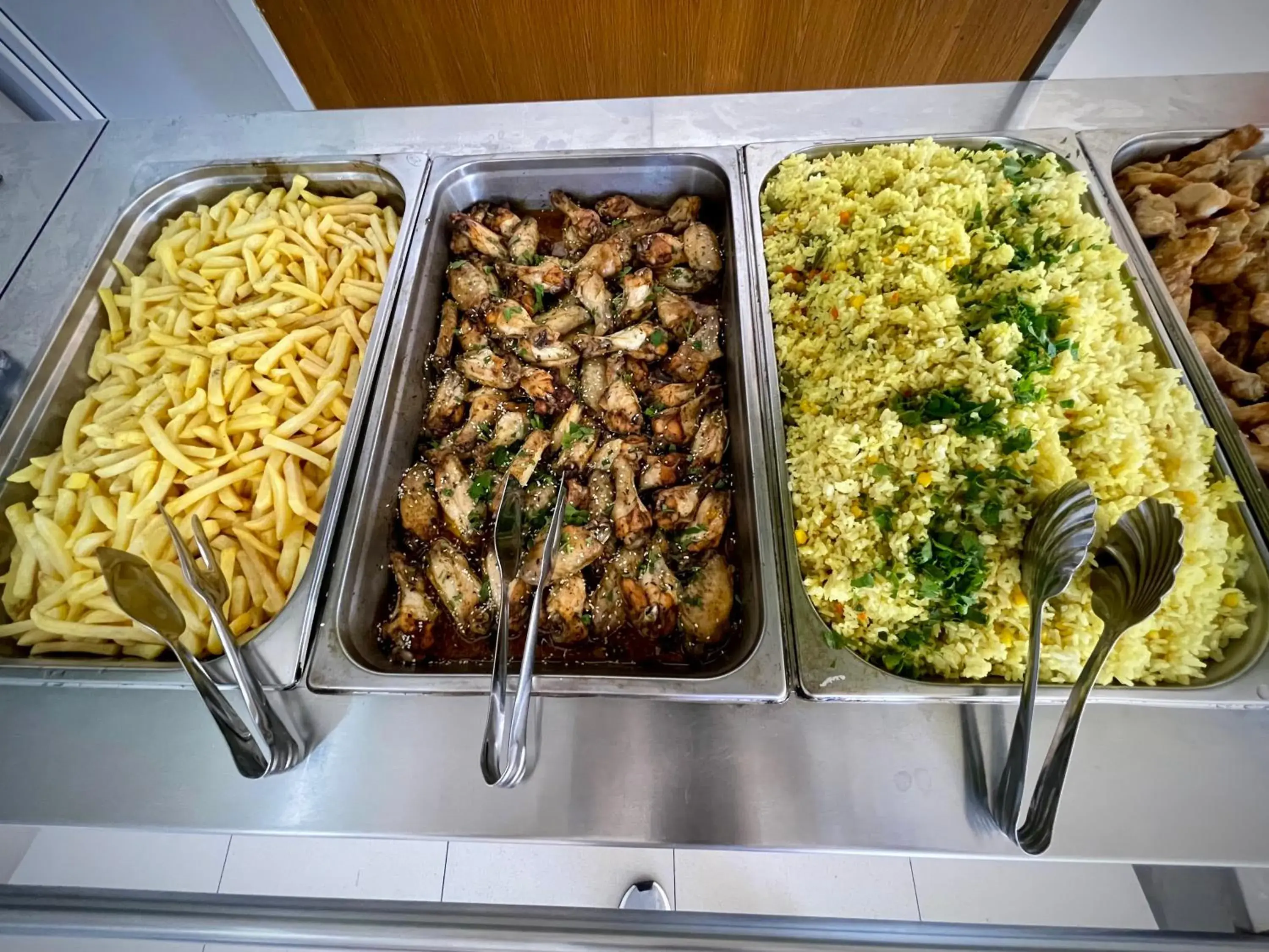 Food in Voila Mamaia Food in Voila Mamaia