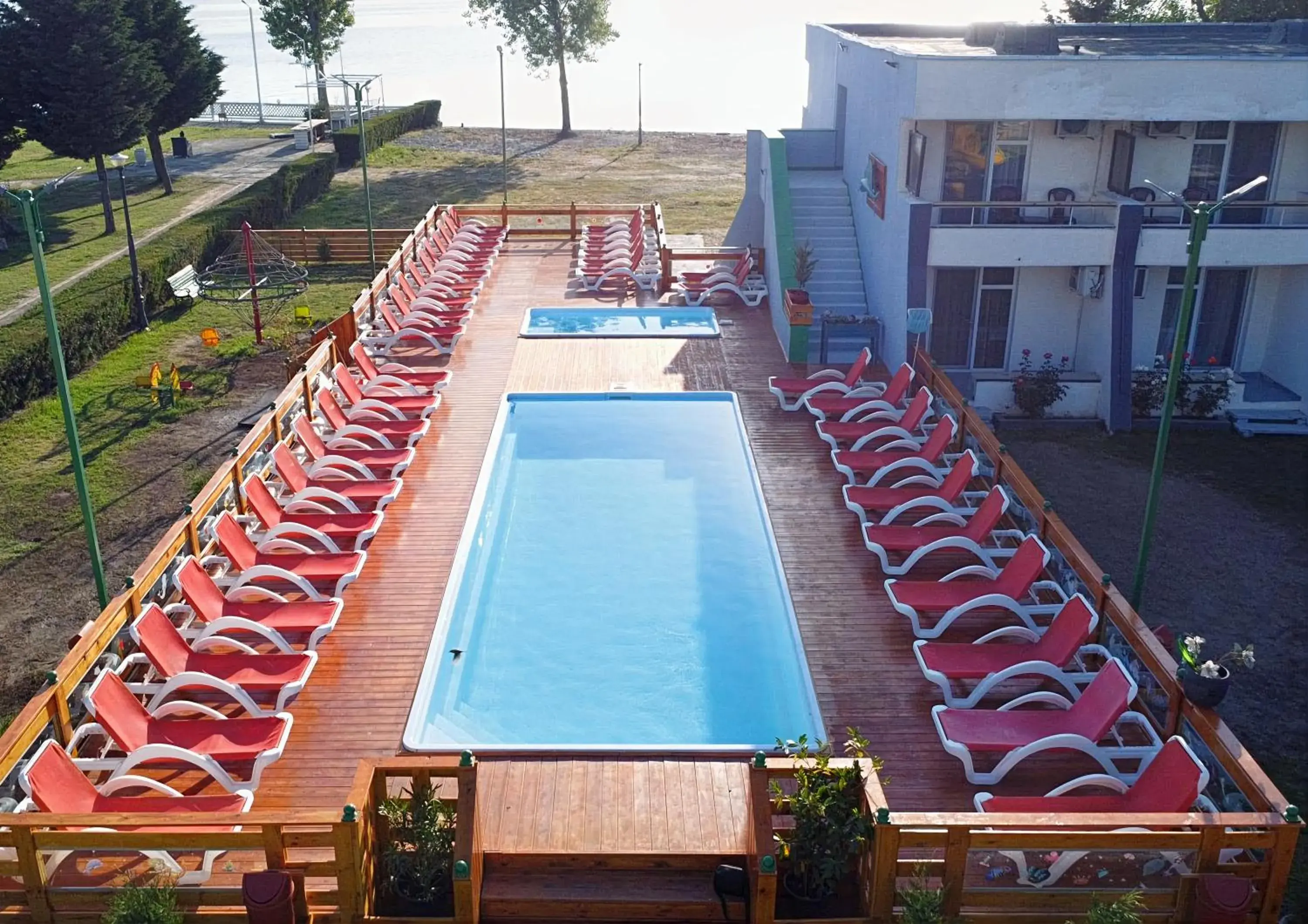 Swimming pool in Voila Mamaia Swimming pool in Voila Mamaia