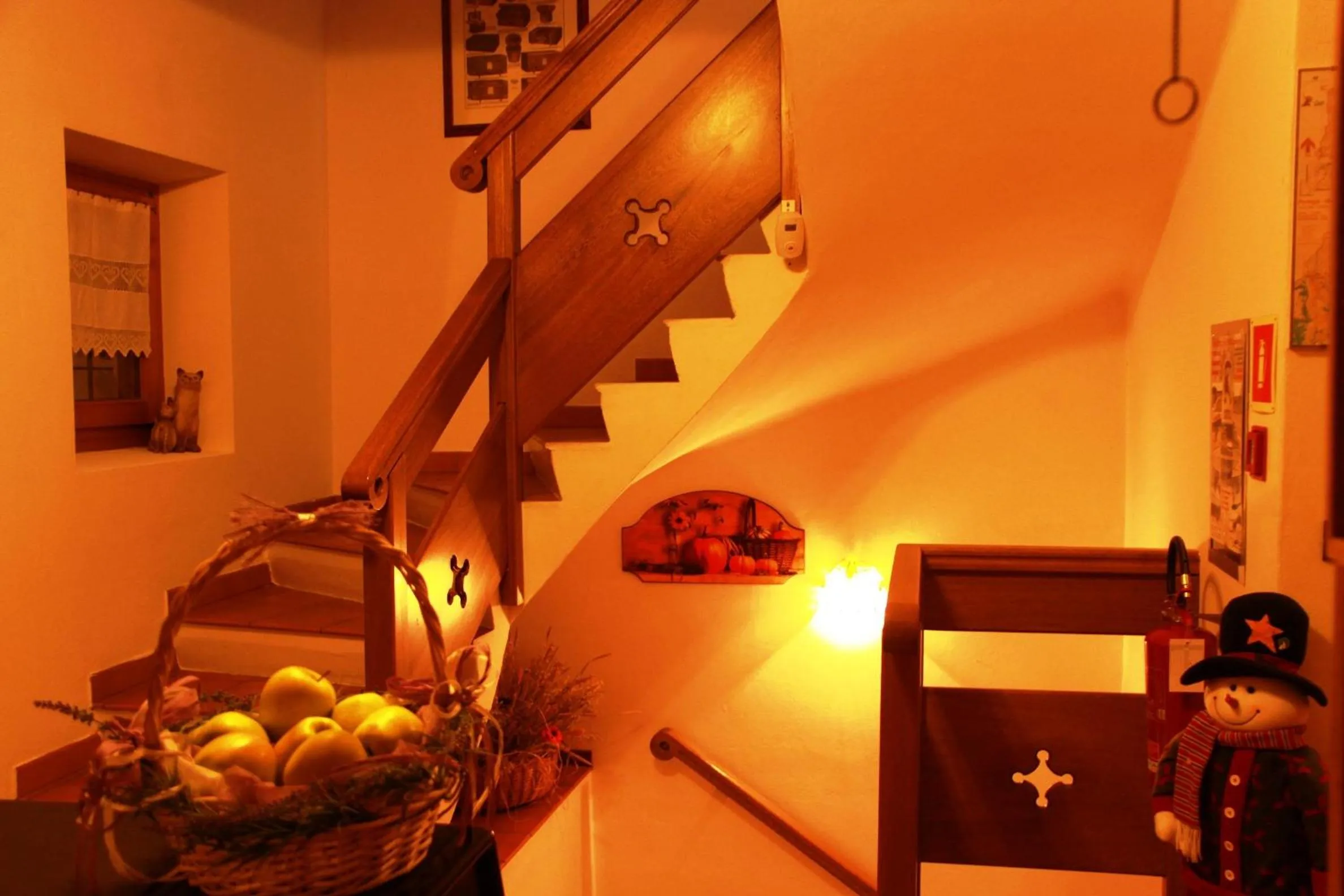 Lobby or reception in Garni Biancaneve Ruffrè-Mendola