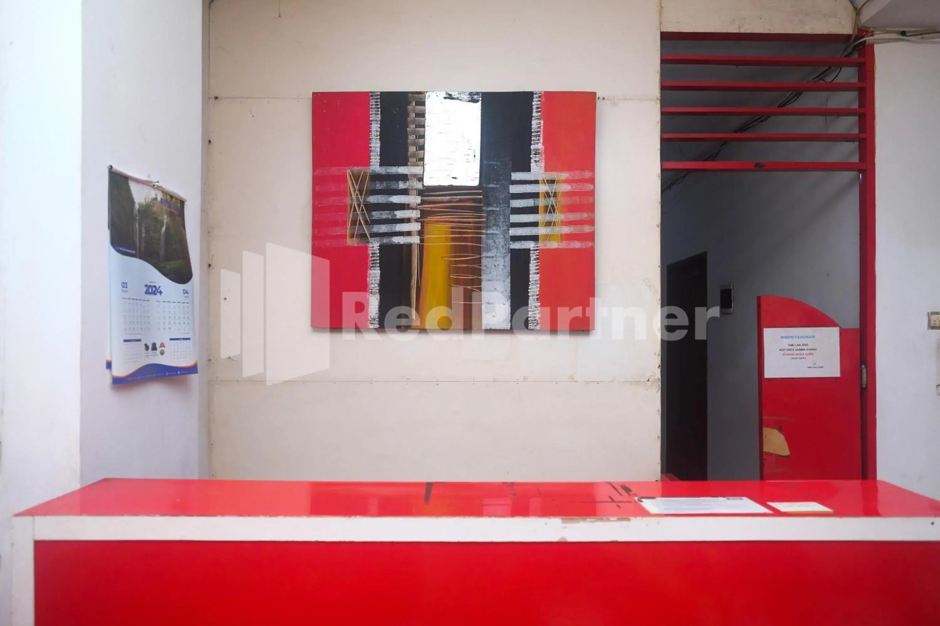 Lobby or reception in Griya Jasmine Syariah Seturan RedPartner Lobby or reception in Griya Jasmine Syariah Seturan RedPartner