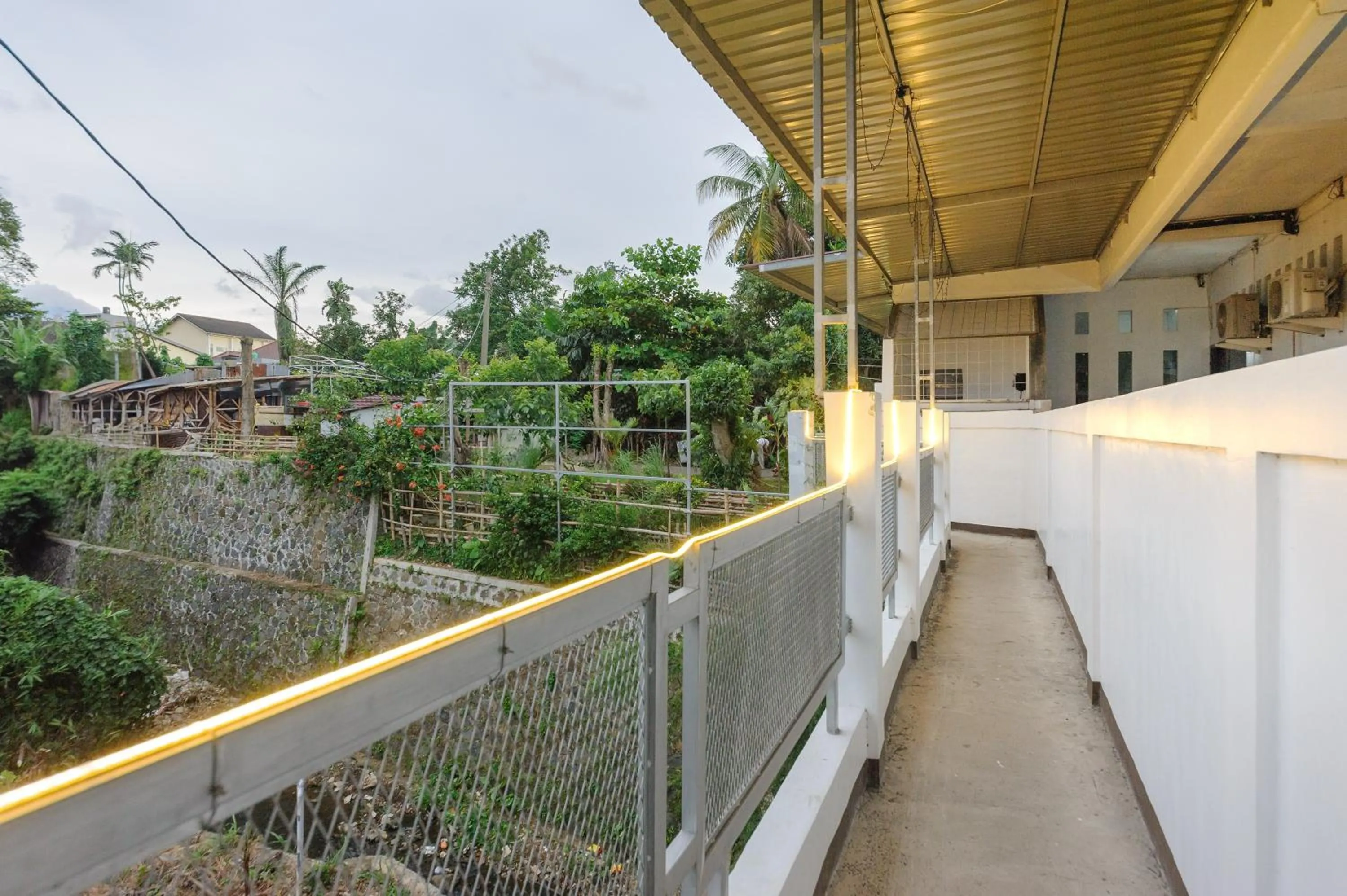 Property building in RedDoorz Syariah near Taman Air Mancur Bogor