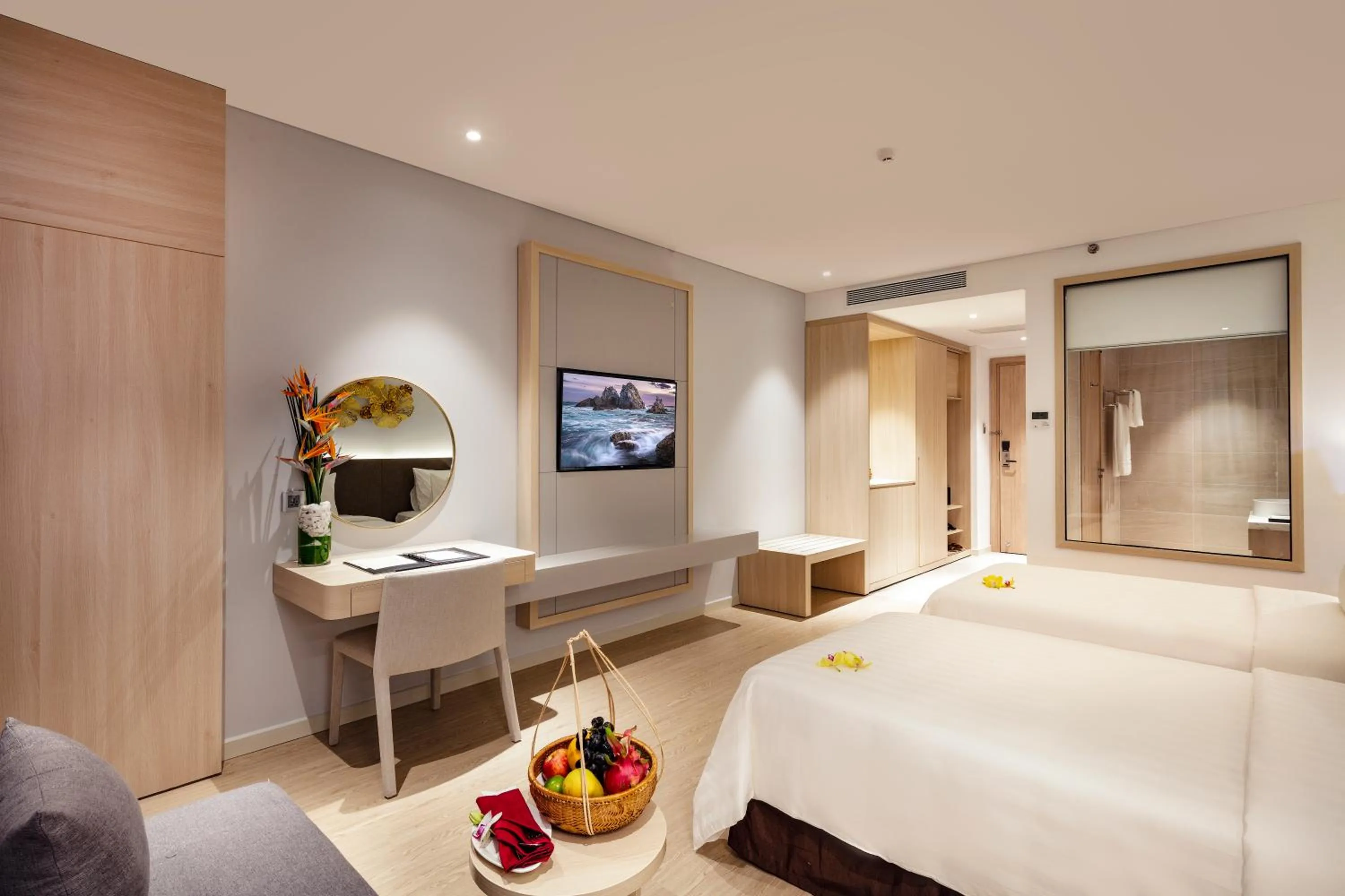 Bathroom, Bed in DQua Hotel