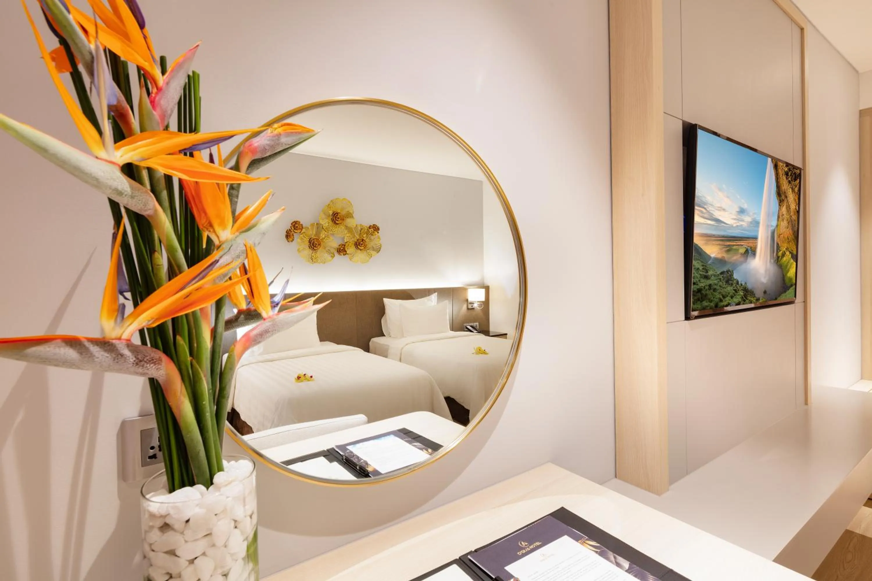 hair dryier, Bed in DQua Hotel