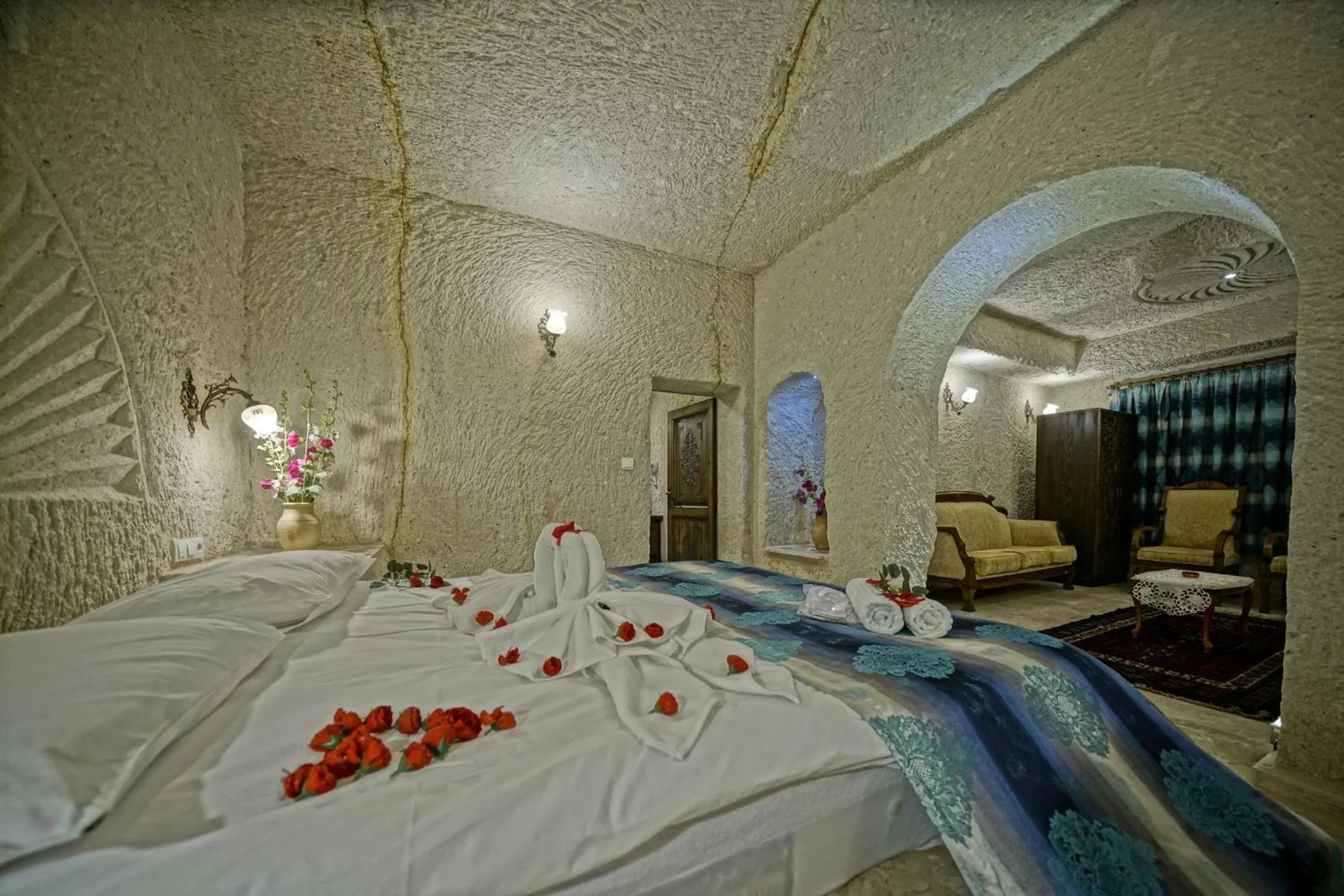 Bed in Goreme Valley Cave House
