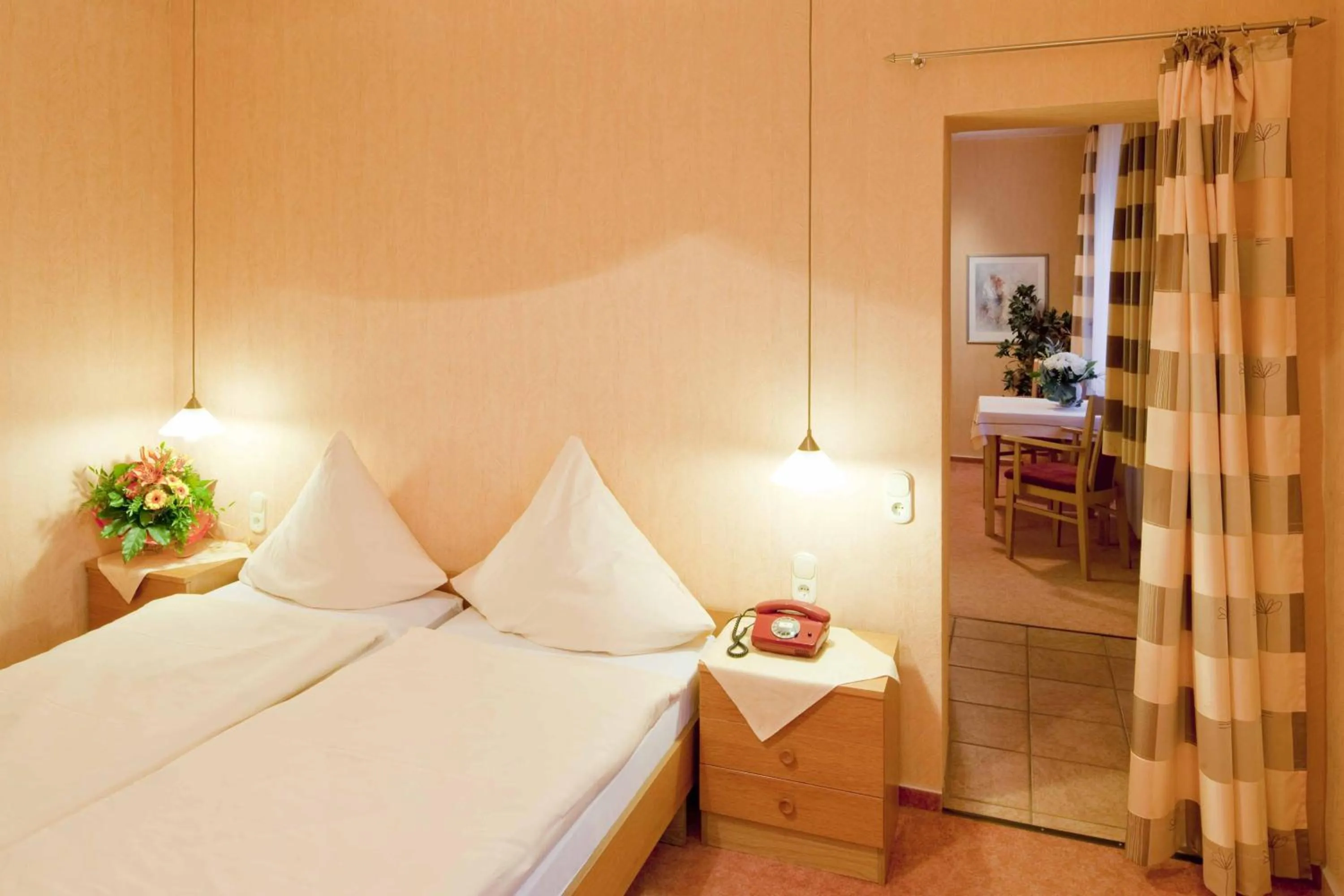 Bed in Hotel Birkenstern