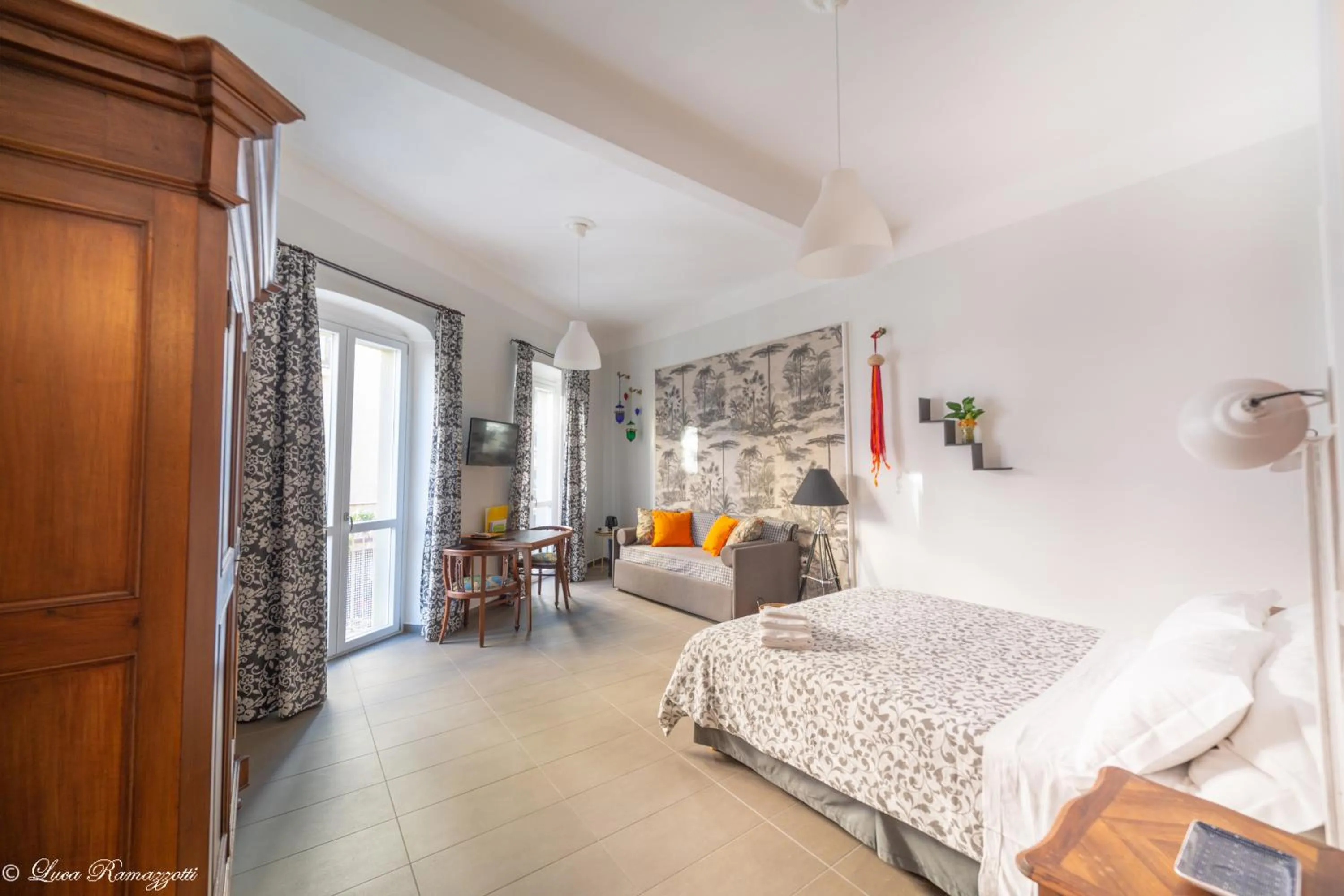 Bedroom, Bed in Janna 'e Mare