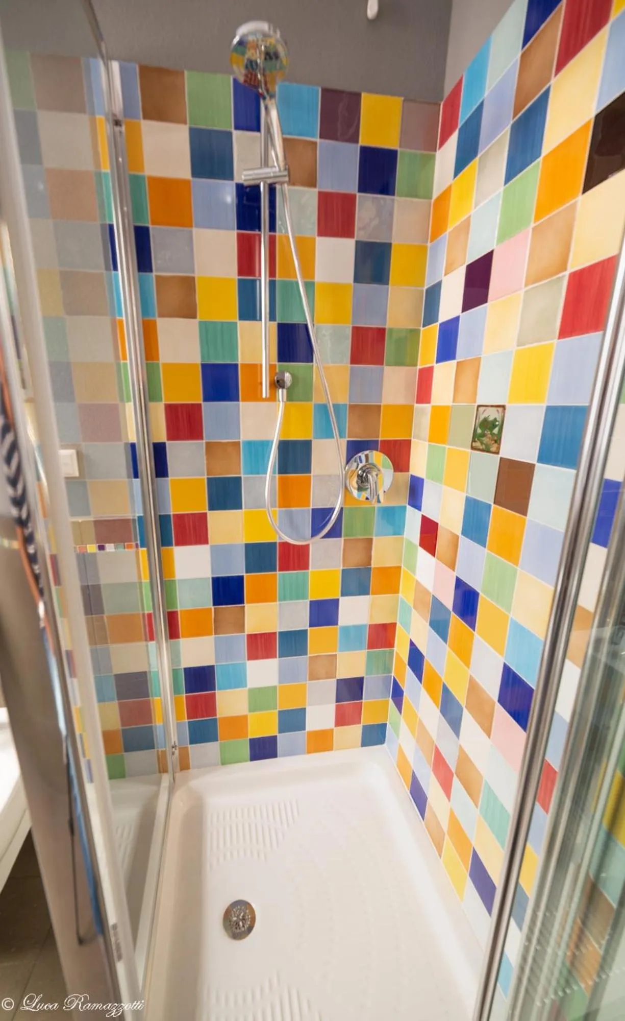 Shower in Janna 'e Mare