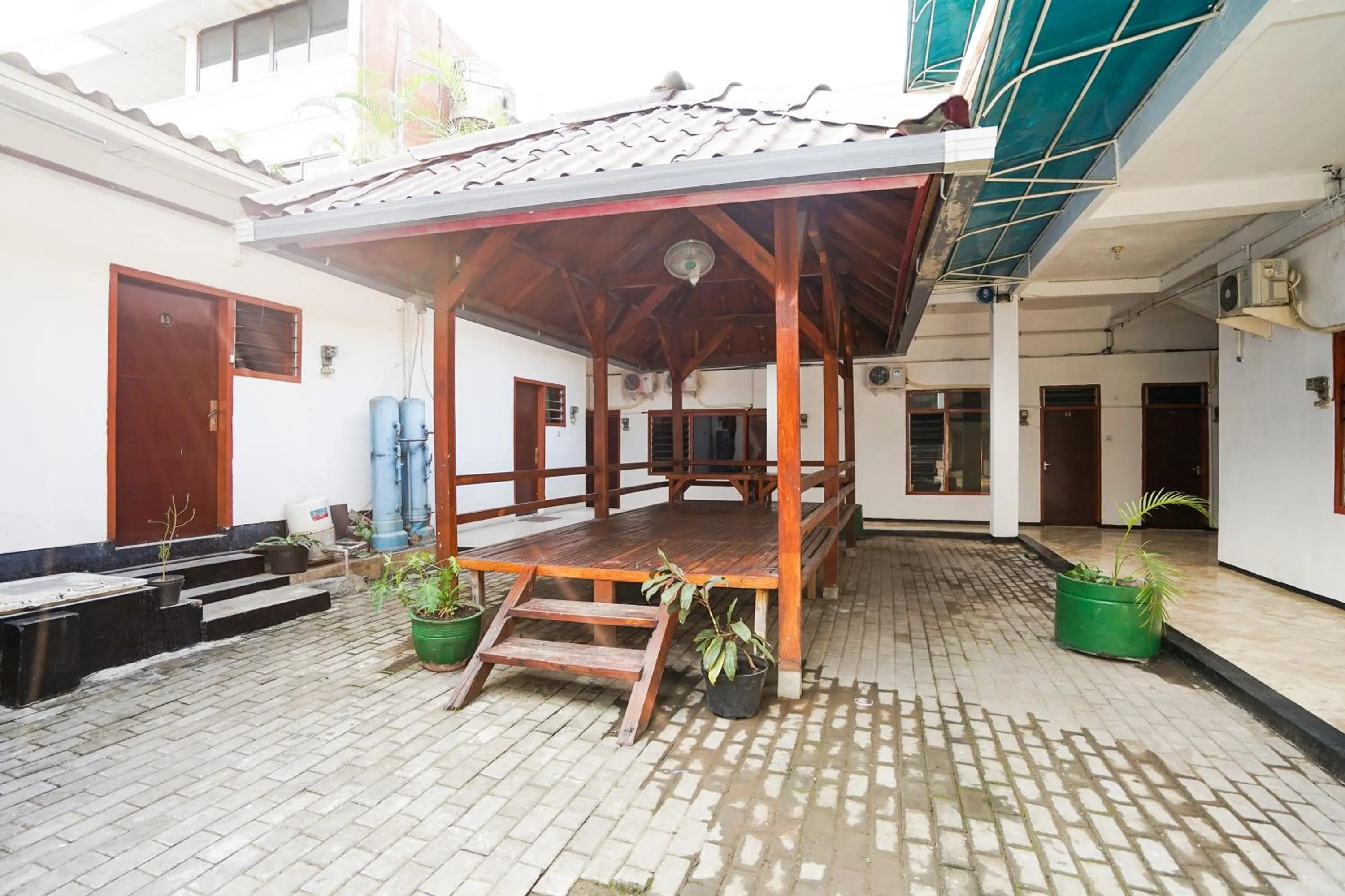 Area and facilities in Merapi Inn Syariah by ecommerceloka