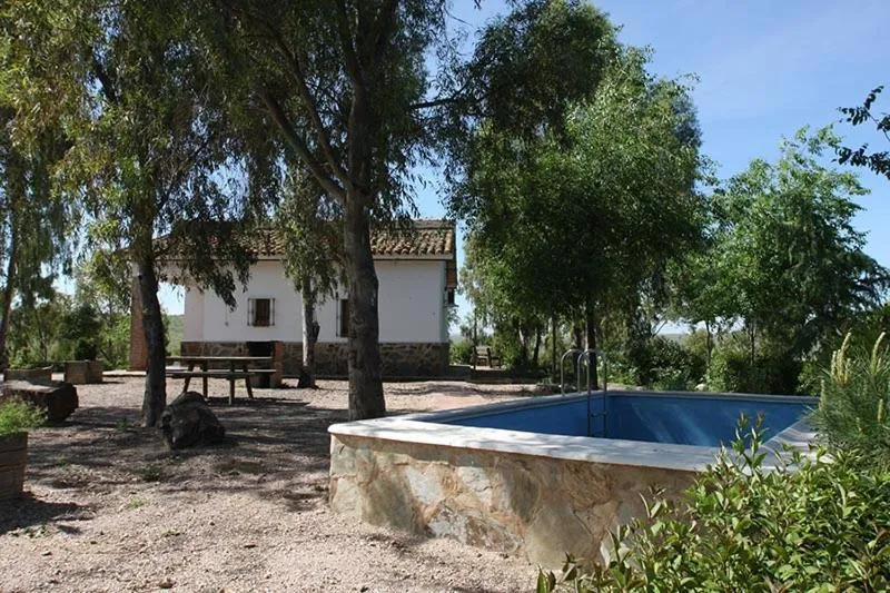 Swimming pool in Casa Rural Casa de las Aves