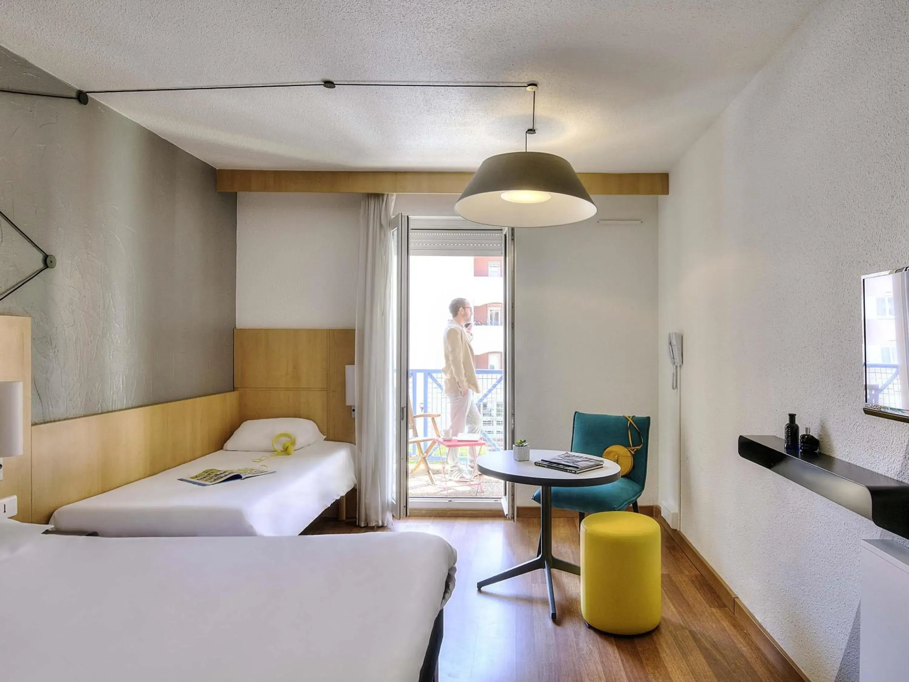 Bedroom, Bed in ibis Hyeres Centre Bedroom, Bed in ibis Hyeres Centre