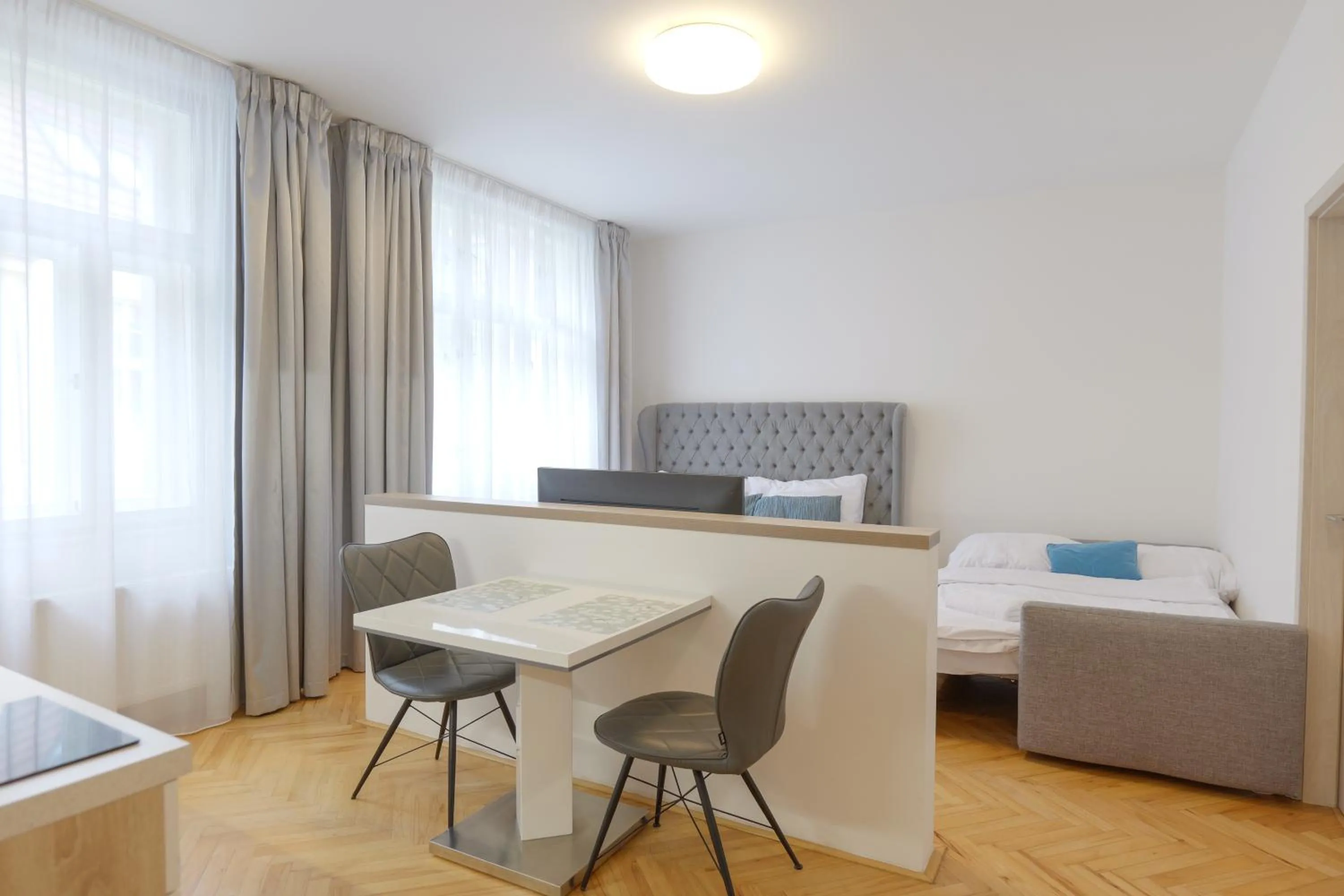 Bed in Gold Art Apartments