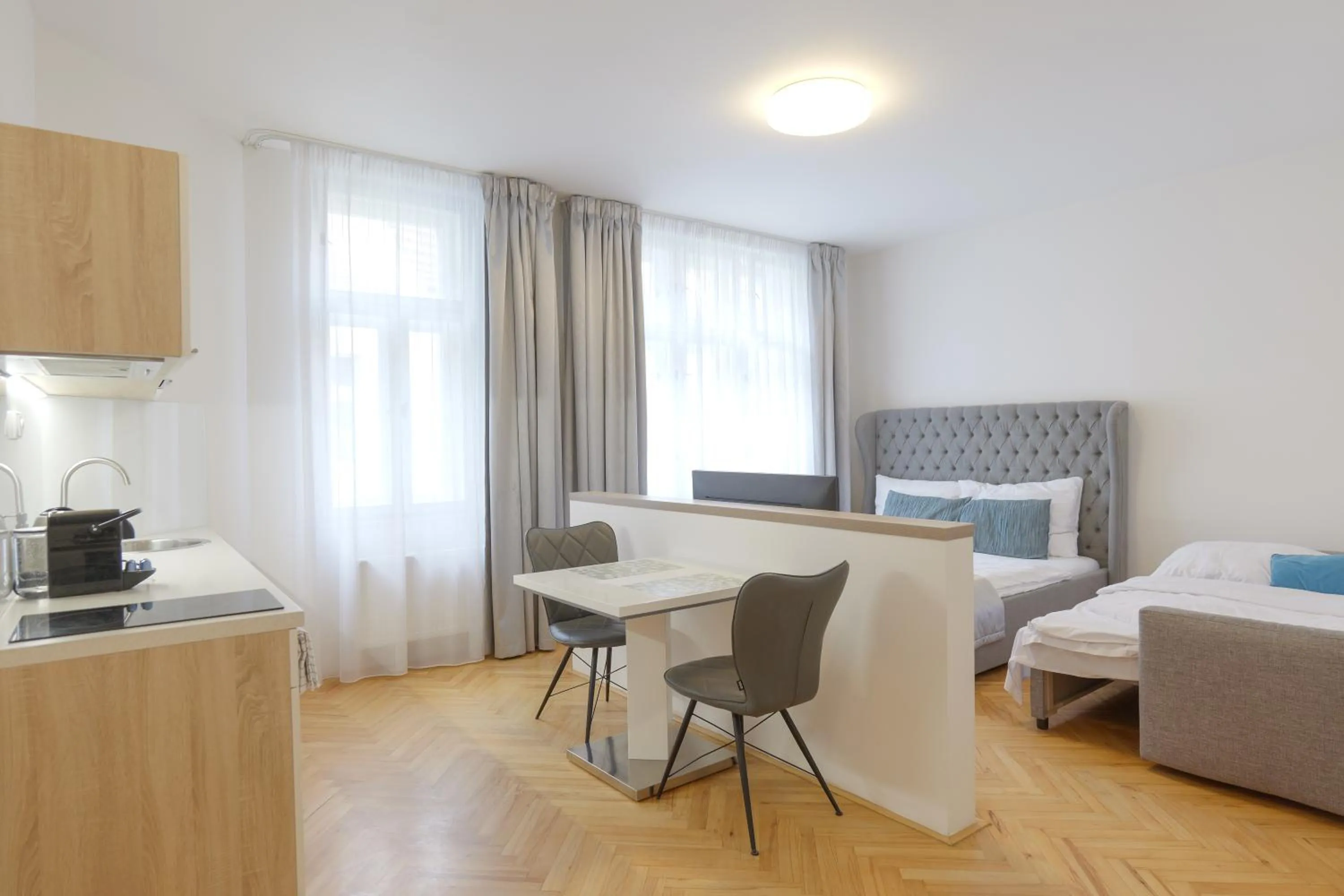 Bed in Gold Art Apartments
