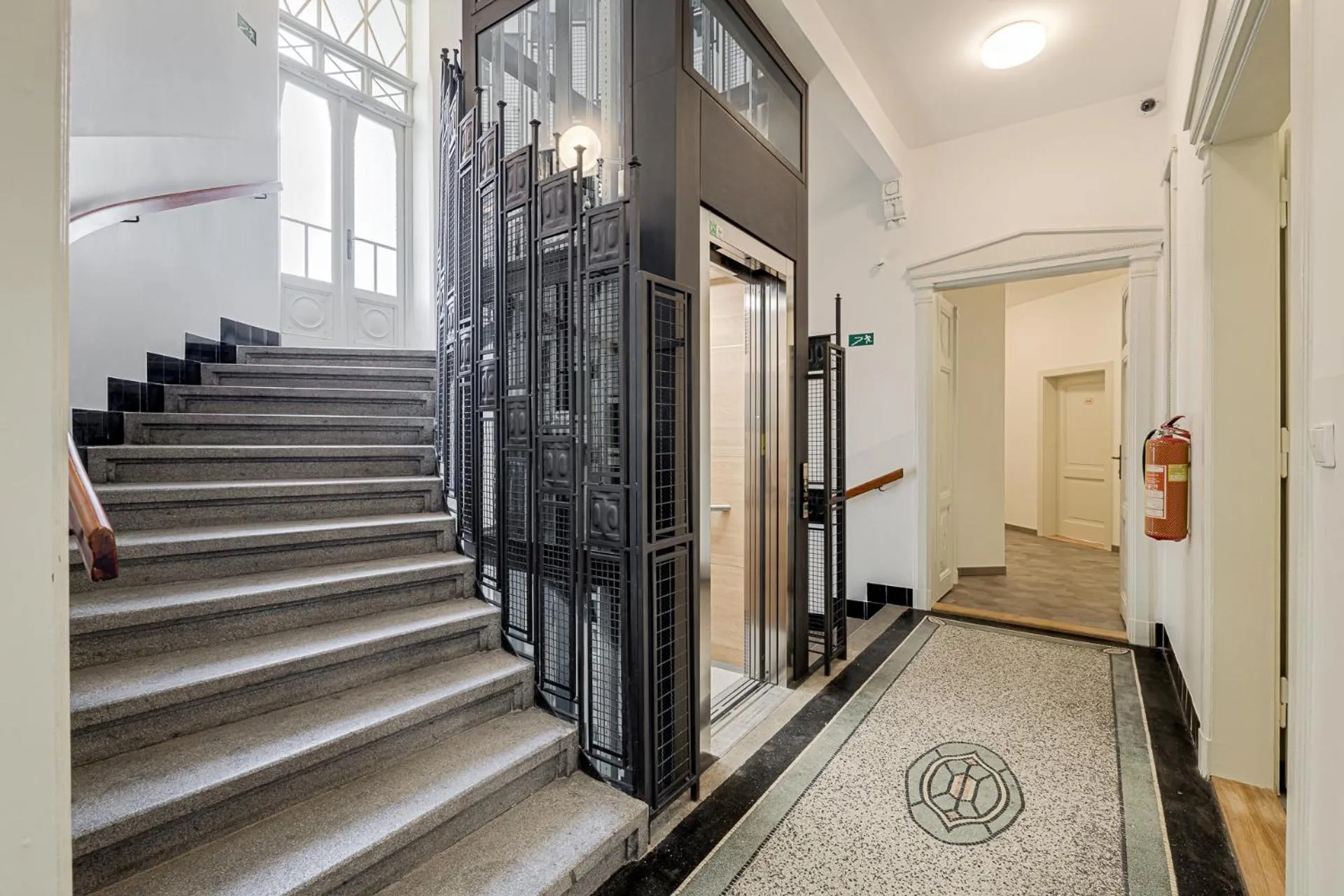 elevator in Gold Art Apartments
