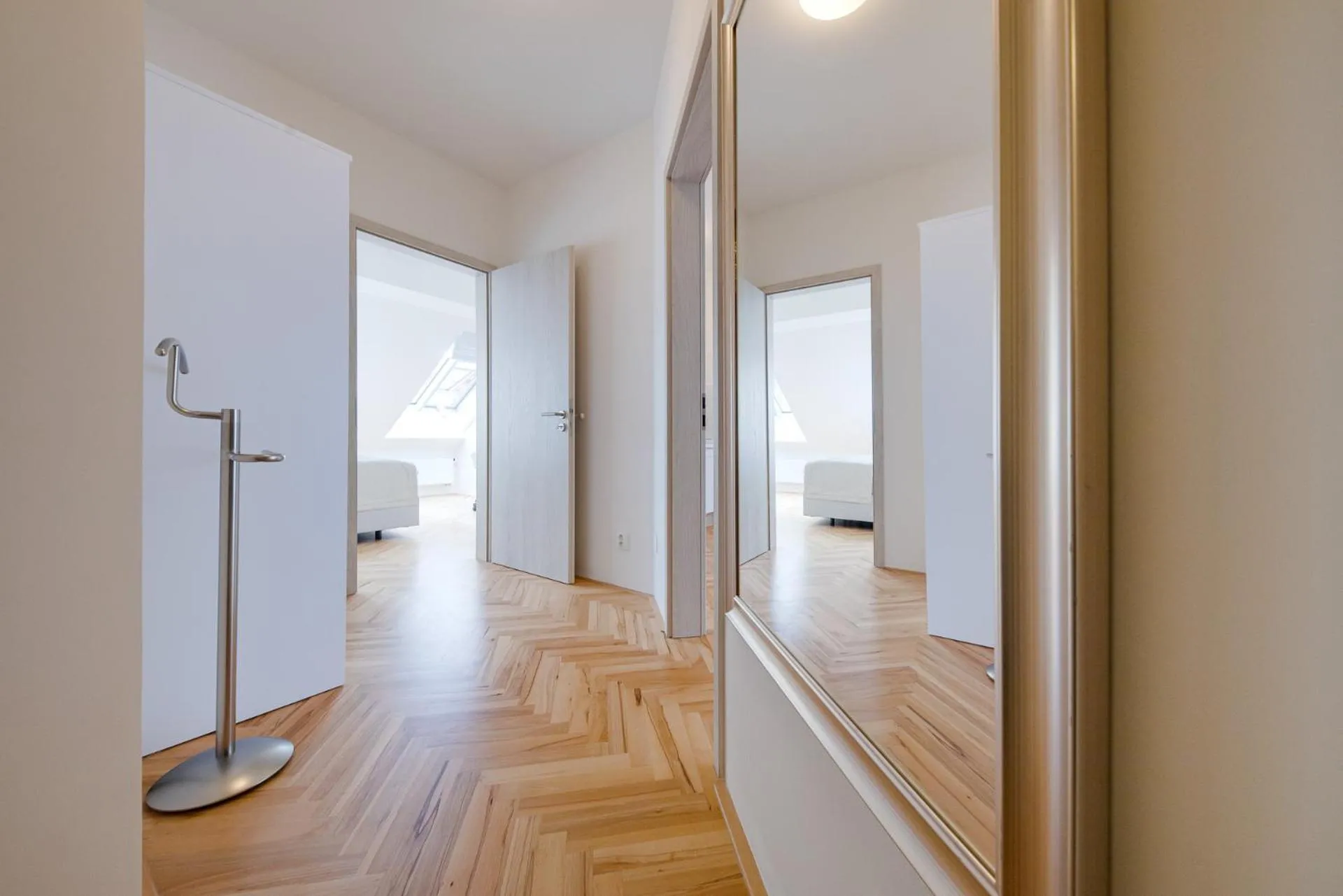 wardrobe in Gold Art Apartments