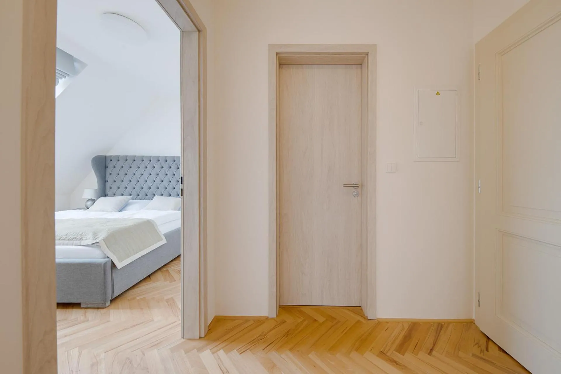 Bed in Gold Art Apartments