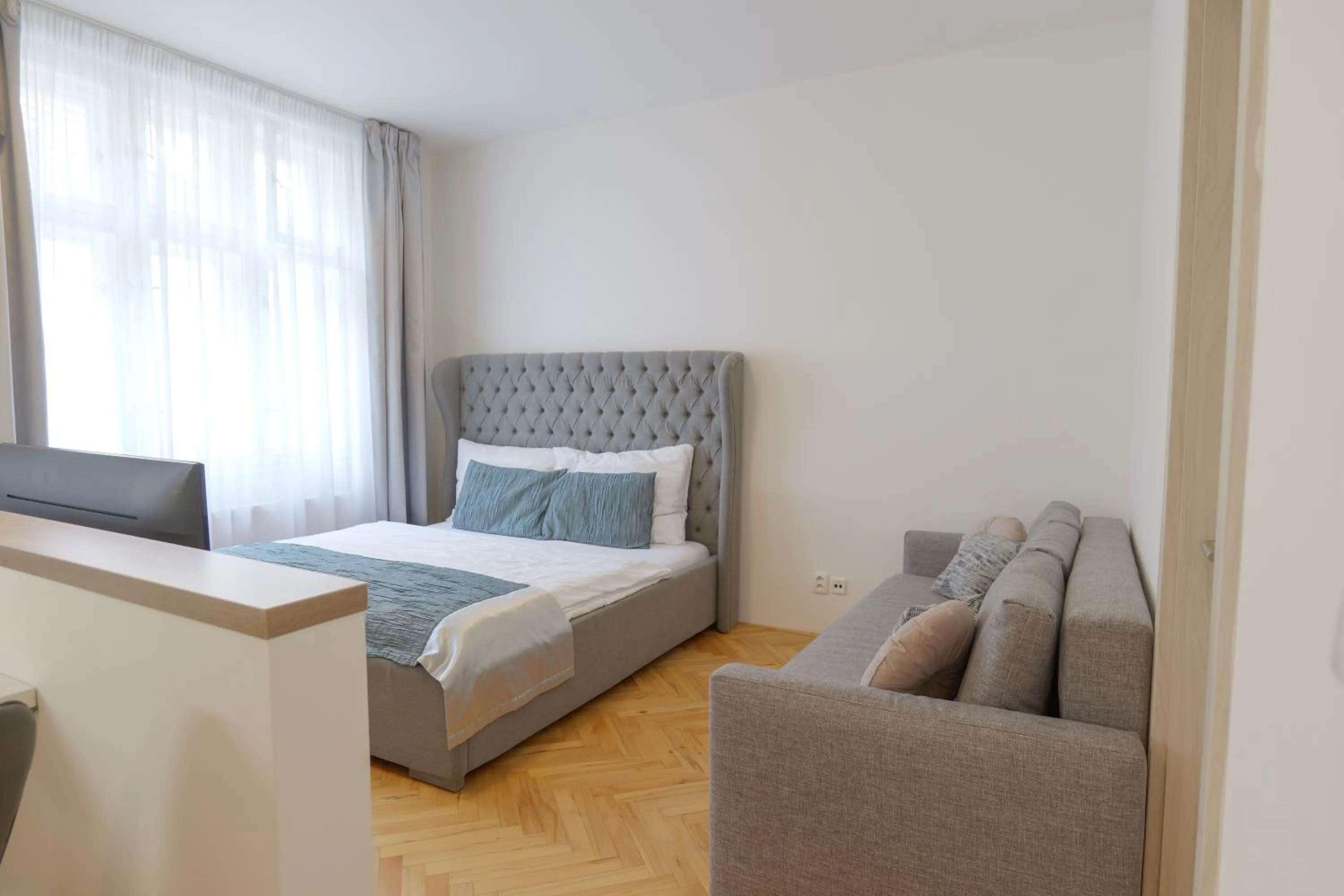 Bed in Gold Art Apartments
