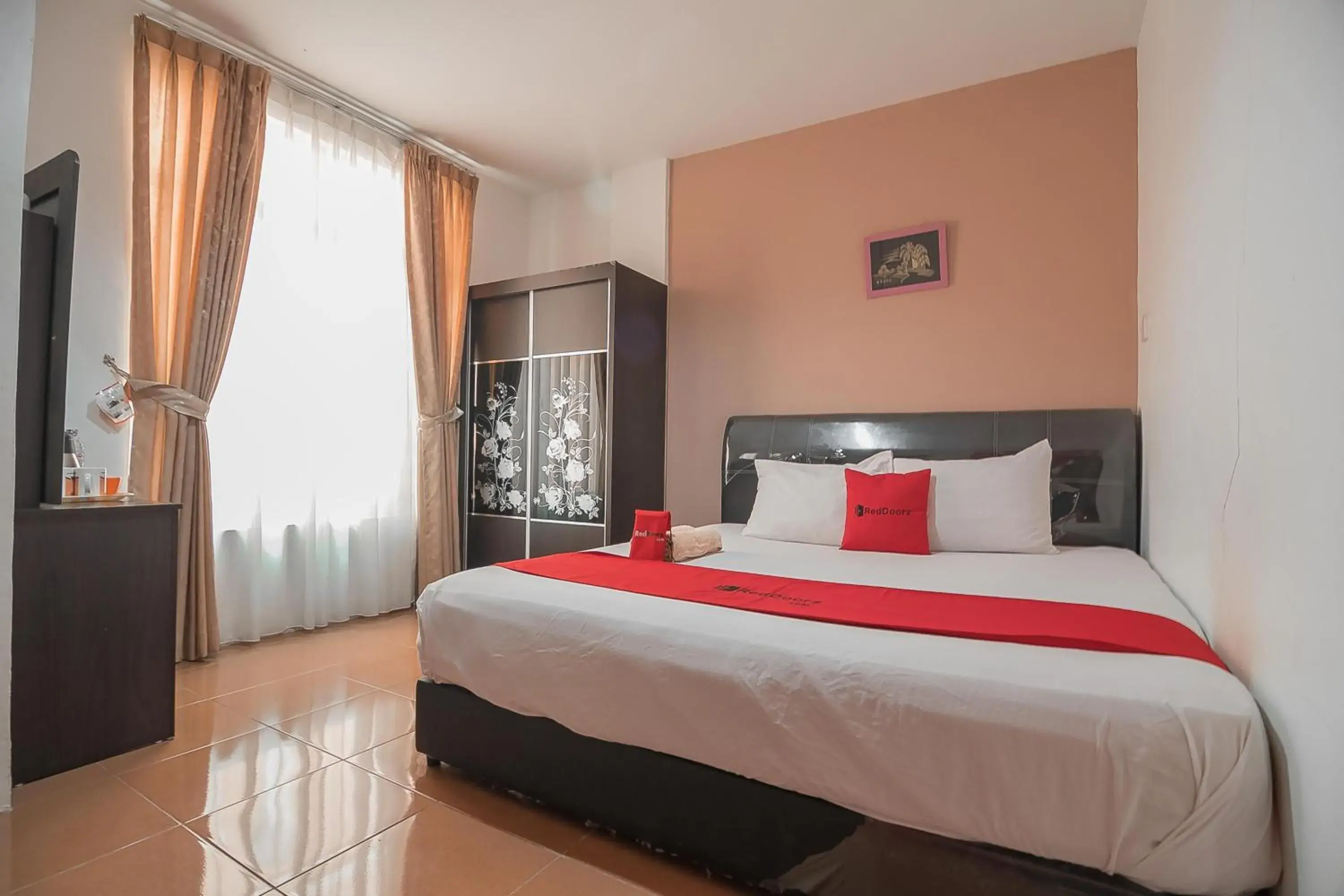 Bedroom, Bed in RedDoorz @ Batam Center 2 Bedroom, Bed in RedDoorz @ Batam Center 2