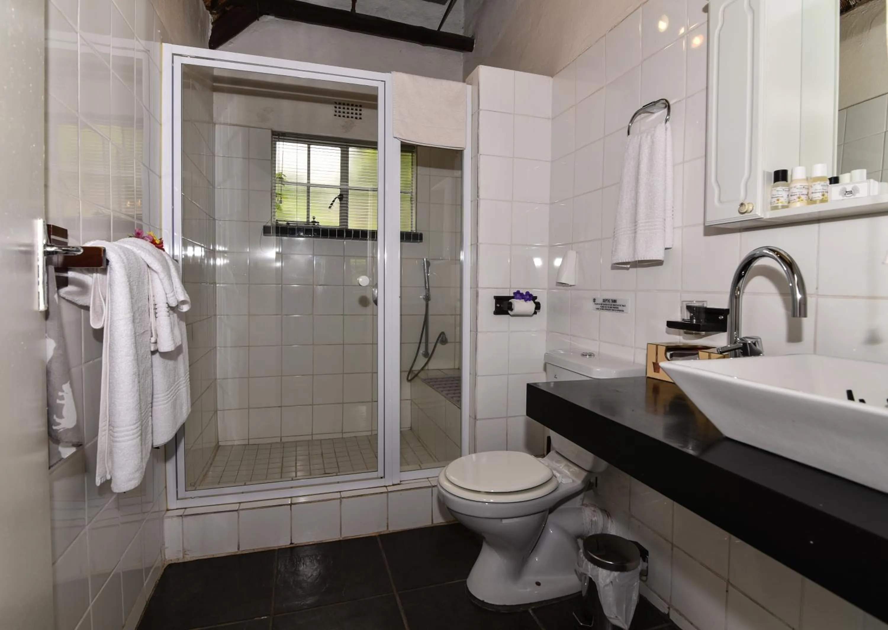 Bathroom in Random Harvest Country Cottages