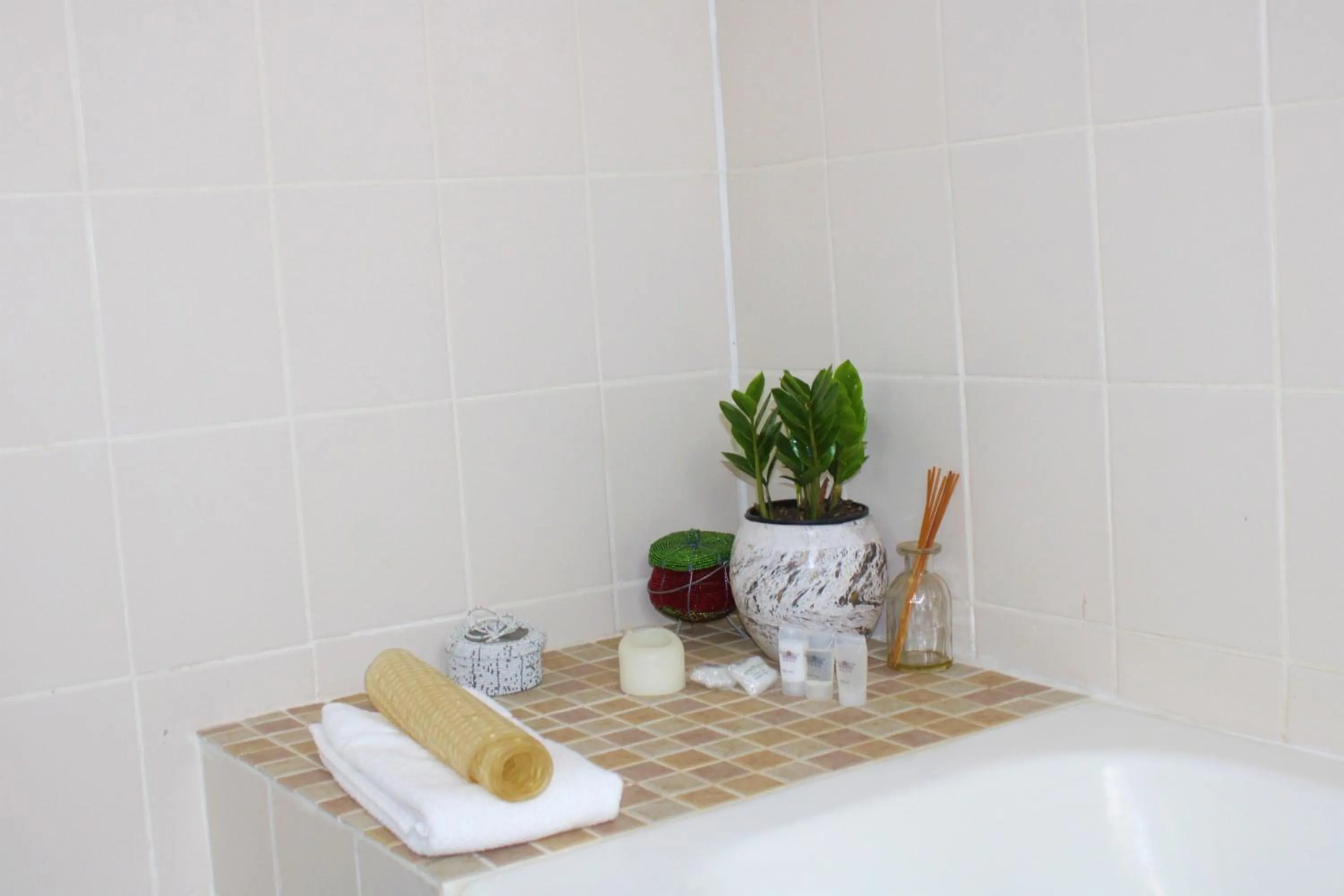 Bathroom in Random Harvest Country Cottages
