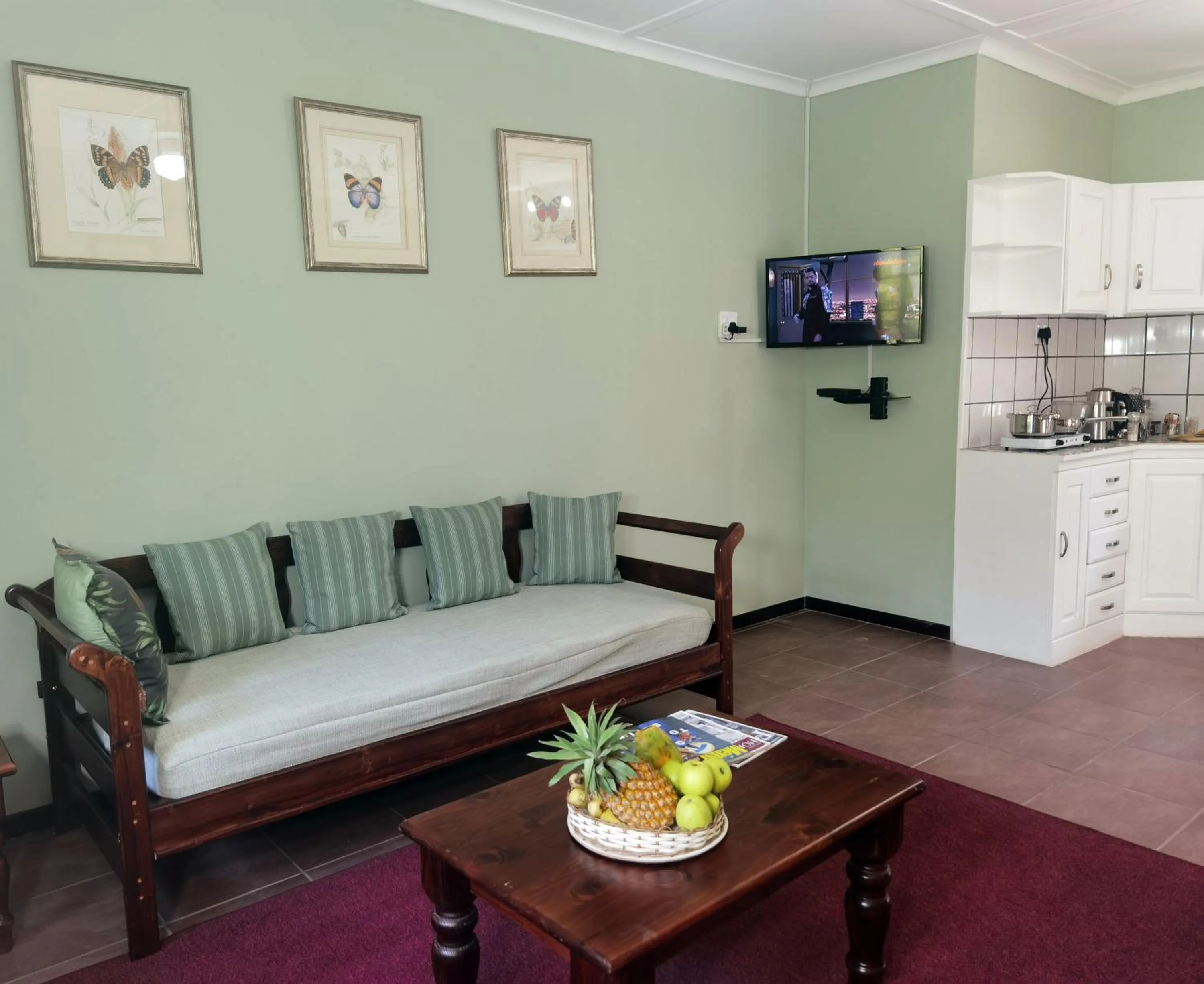 TV and multimedia in Random Harvest Country Cottages