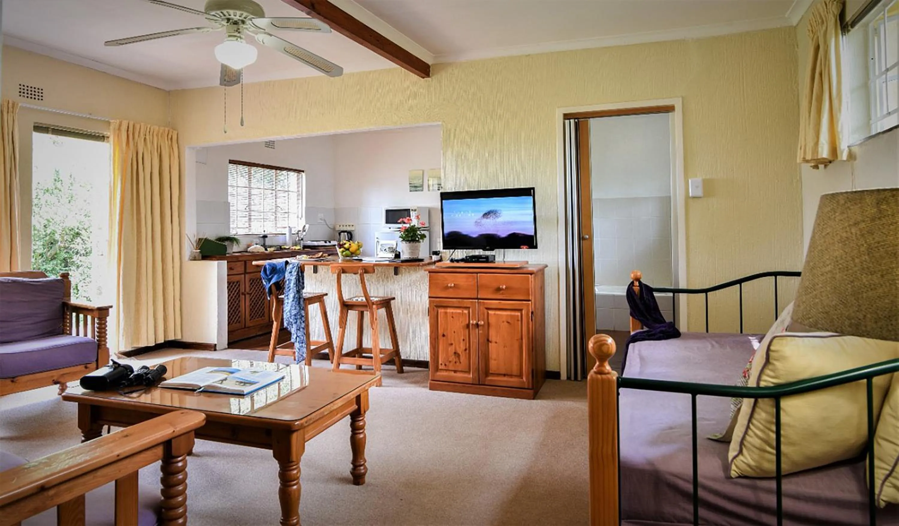 TV and multimedia in Random Harvest Country Cottages
