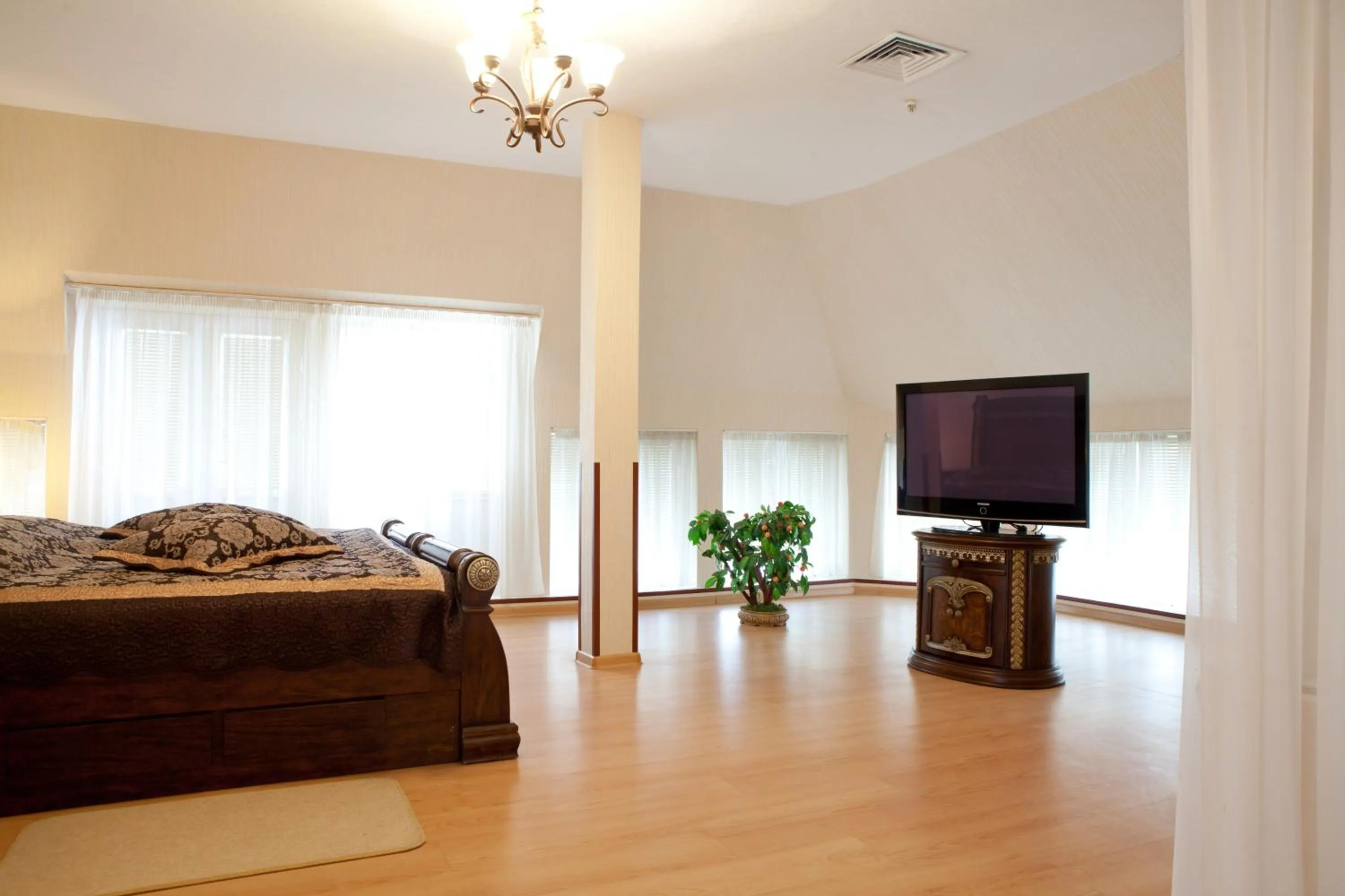 Decorative detail in Hotel Complex Verhovina