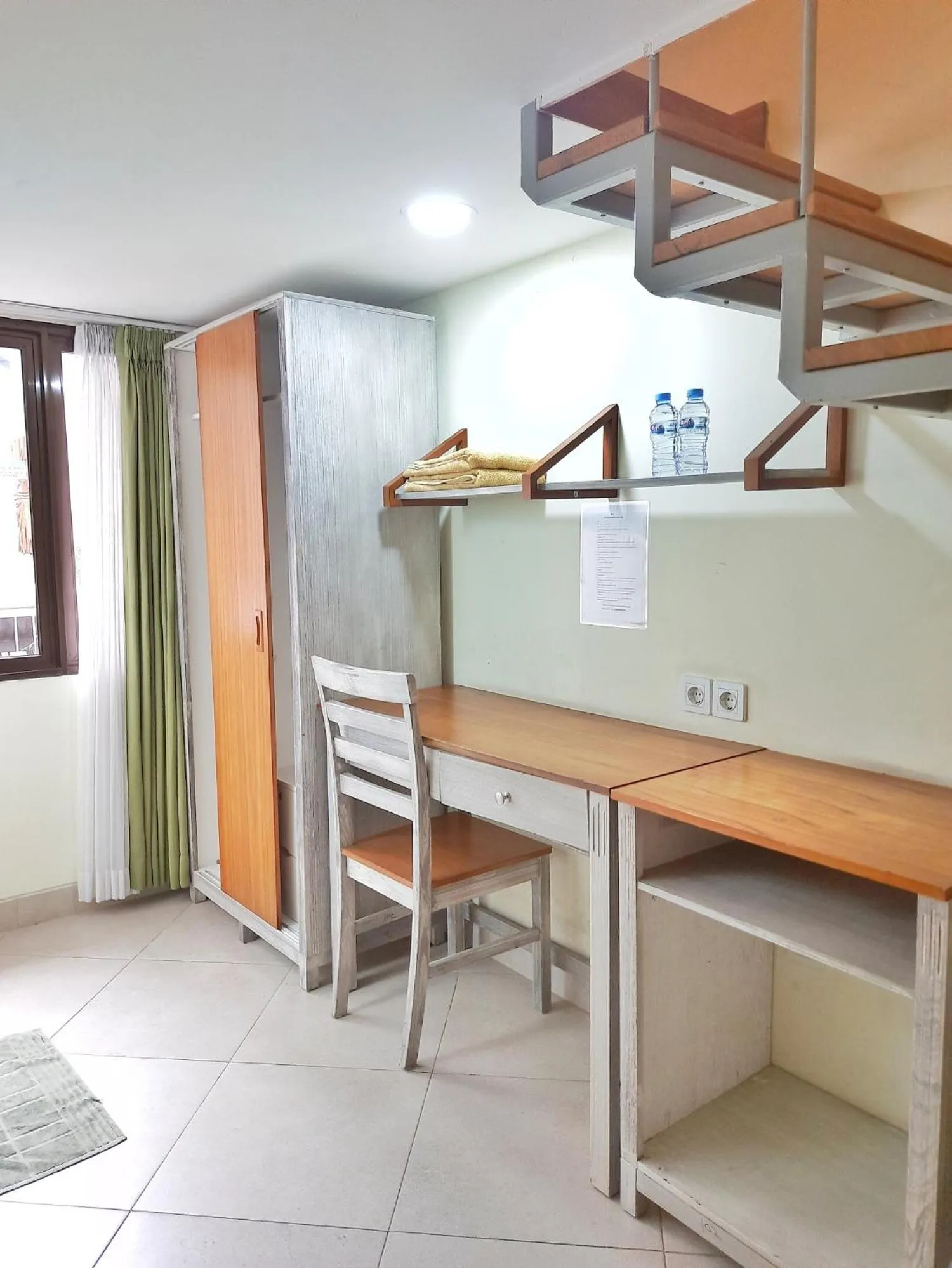 Bedroom in Urbanest Inn House Slipi