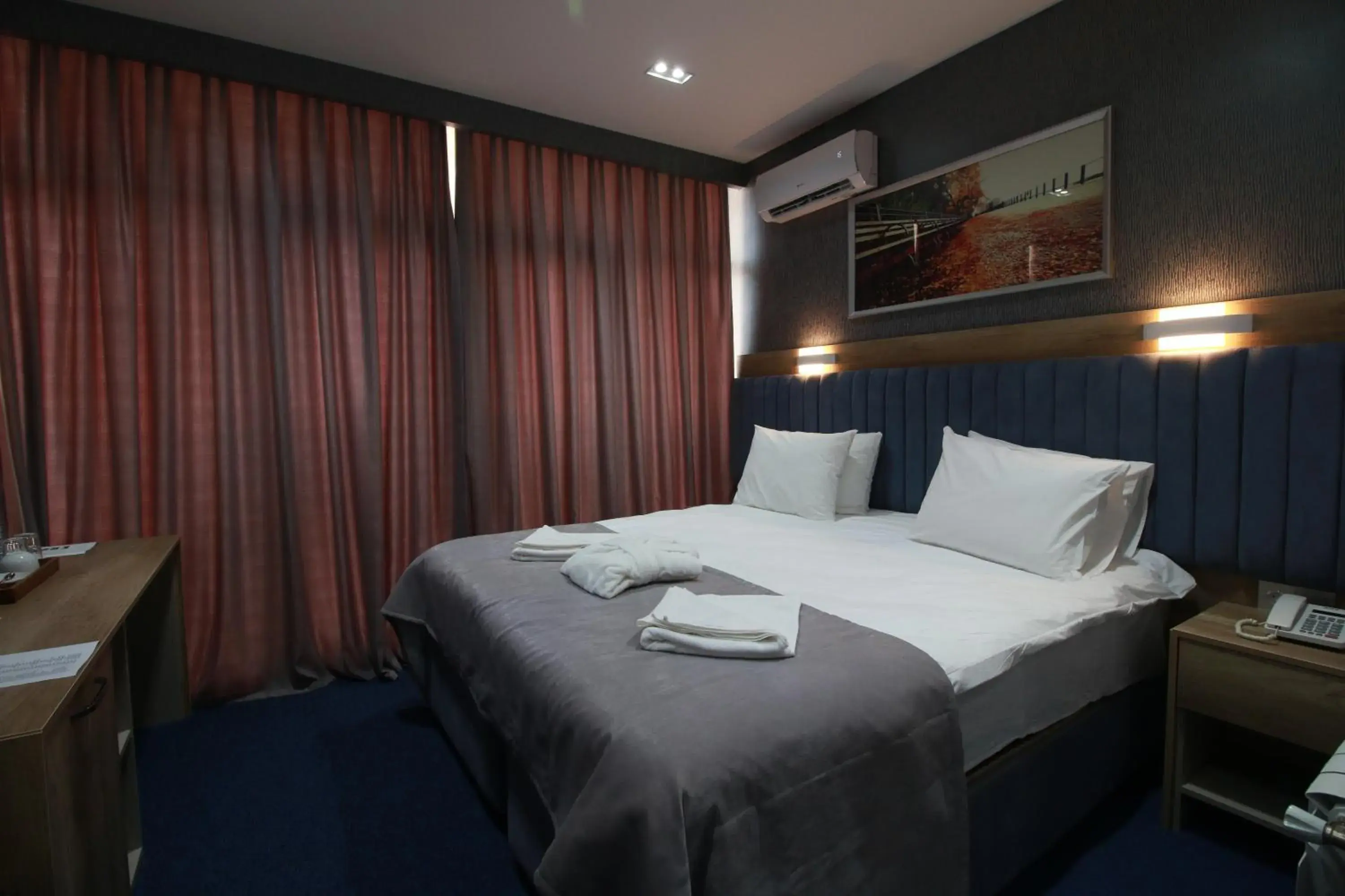 Superior Double Room in Home Suites Baku-Halal Hotel Superior Double Room in Home Suites Baku-Halal Hotel