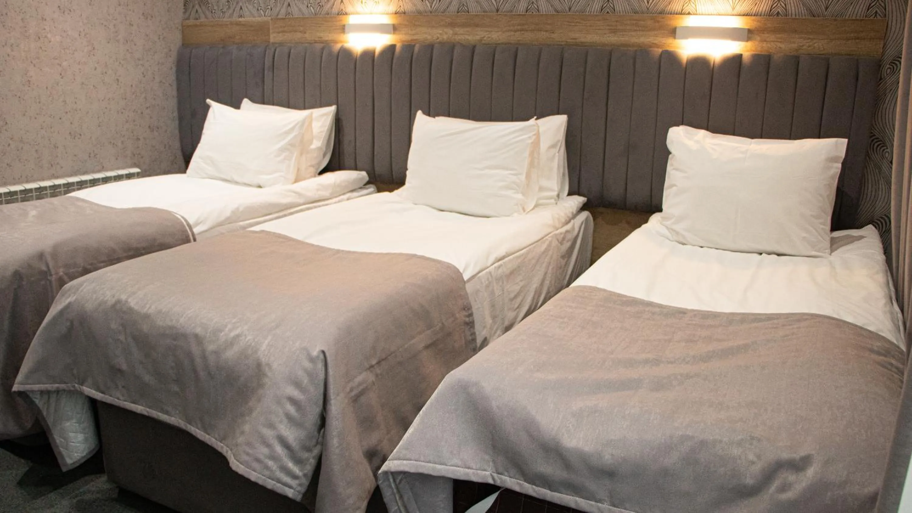 Bed in Home Suites Baku-Halal Hotel