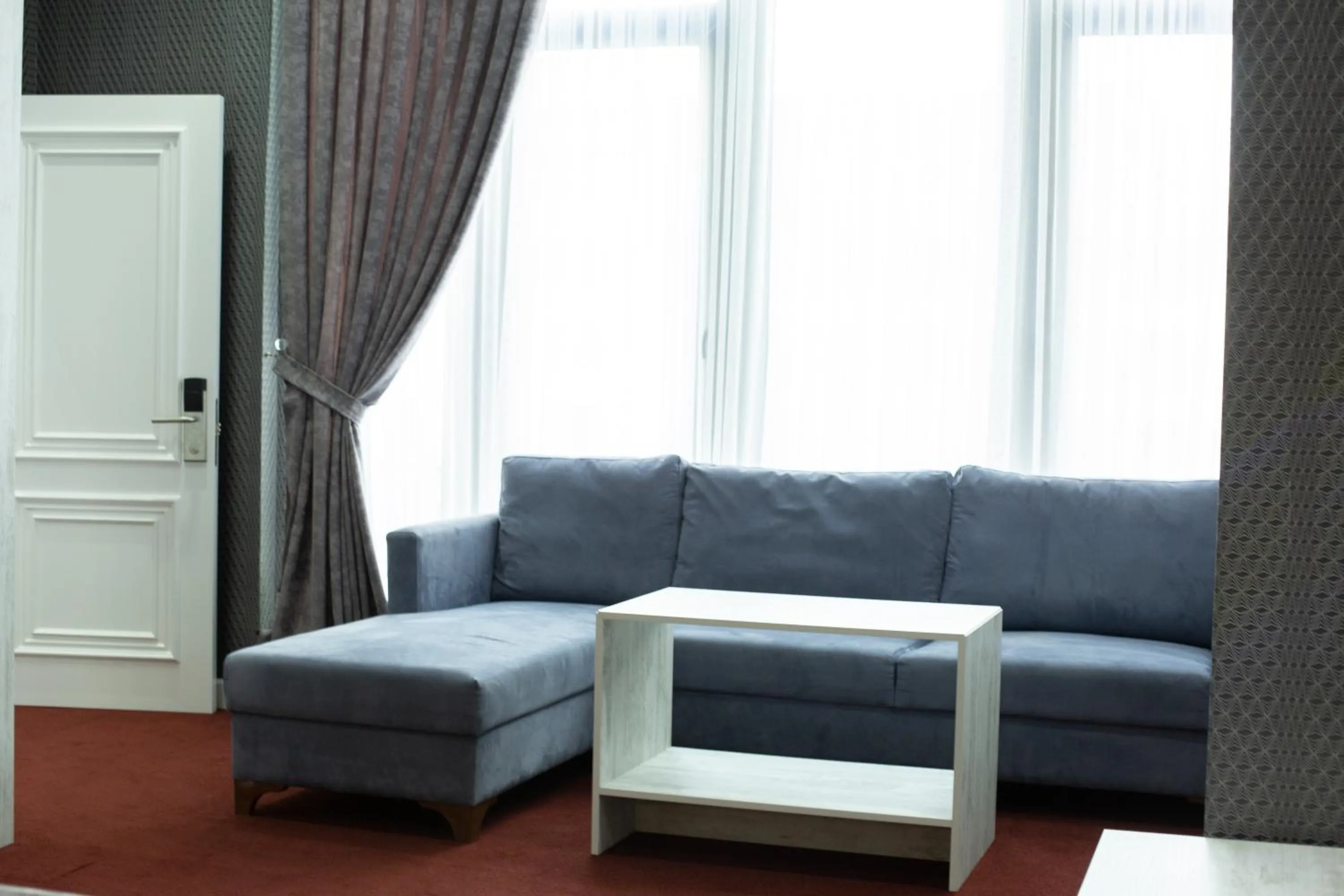 Living room in Home Suites Baku-Halal Hotel