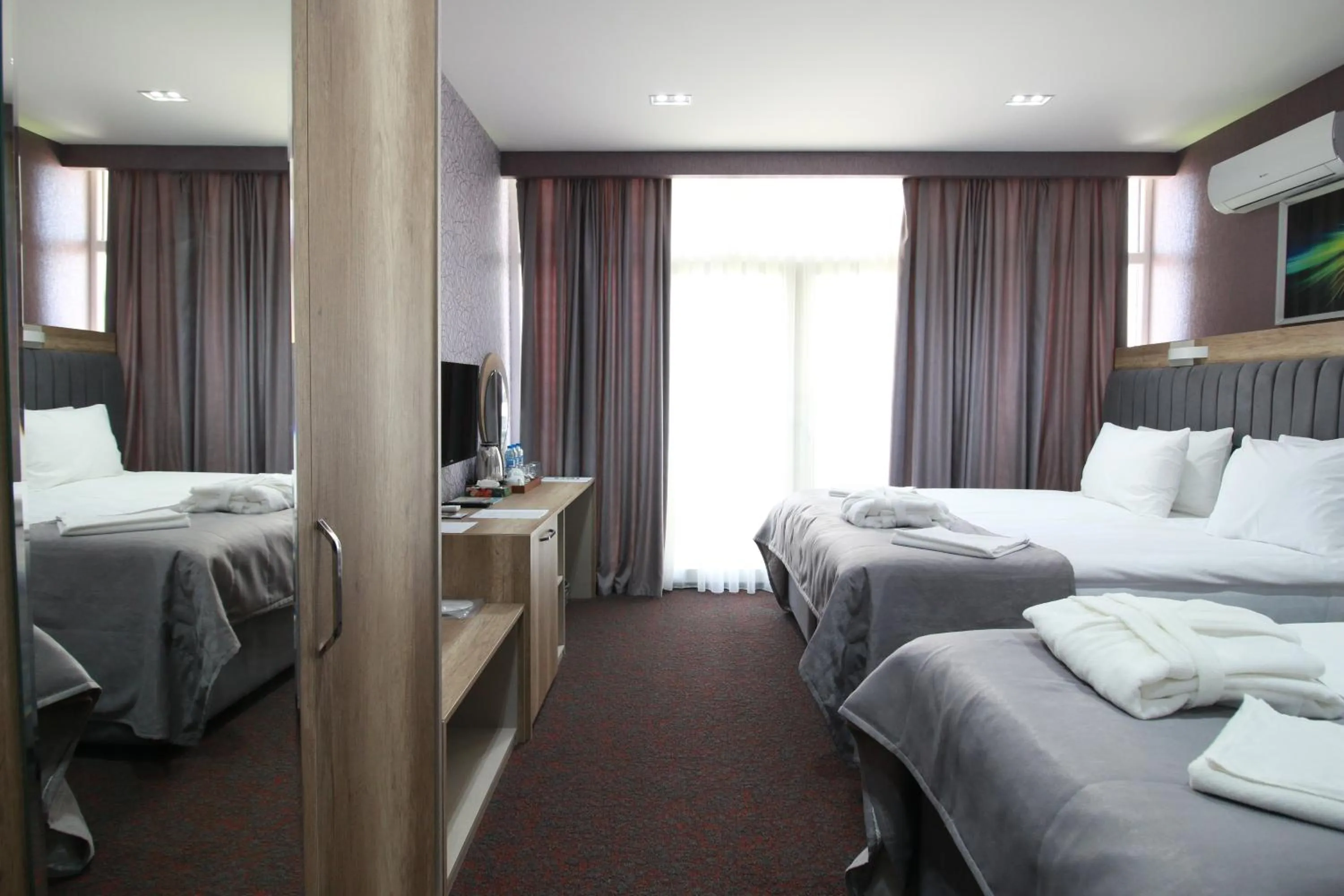Bed in Home Suites Baku-Halal Hotel