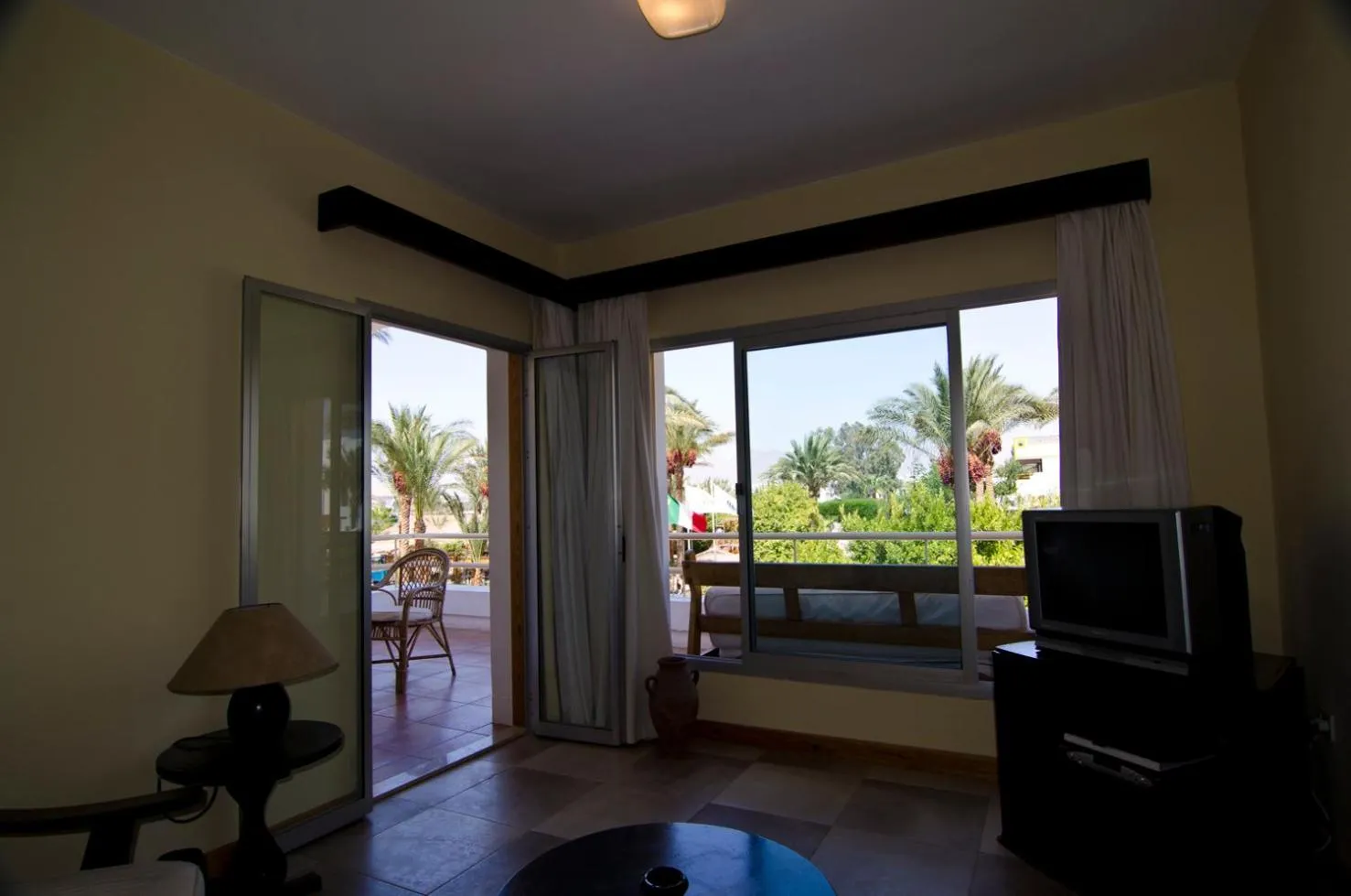 Day in Oonas Dive Club