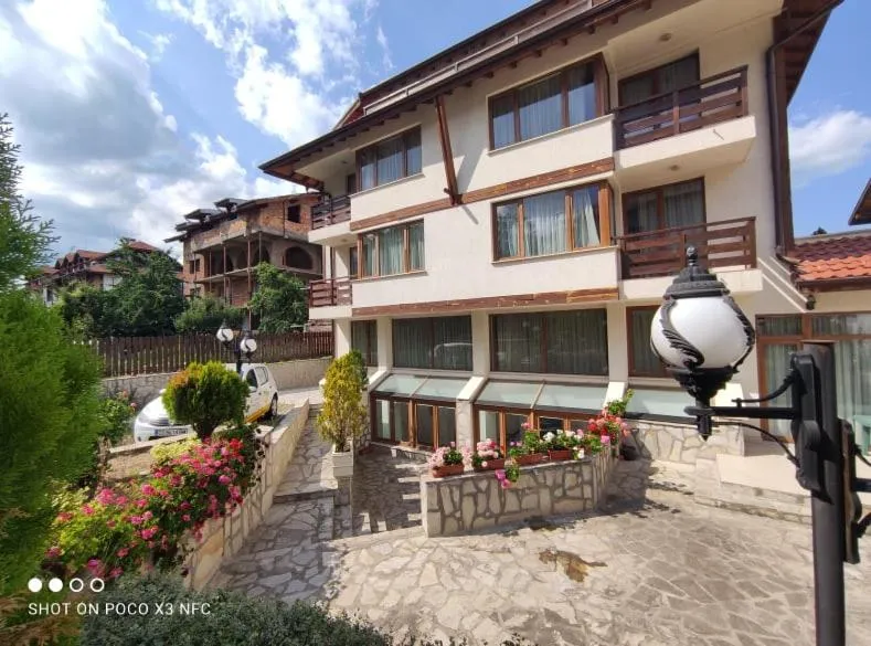 Guest House Ela