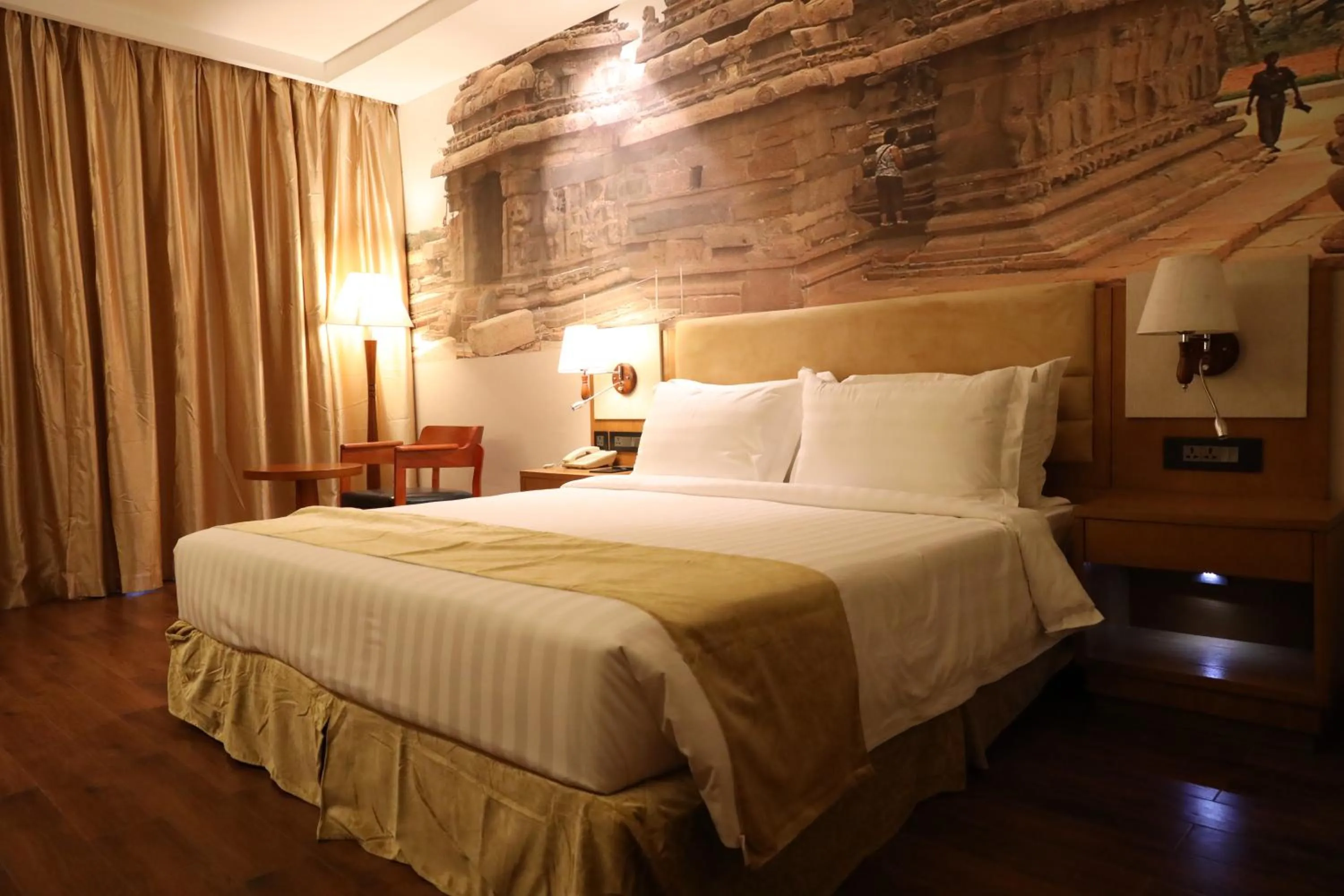 View (from property/room), Bed in Regenta Central RS Chennai OMR SIPCOT