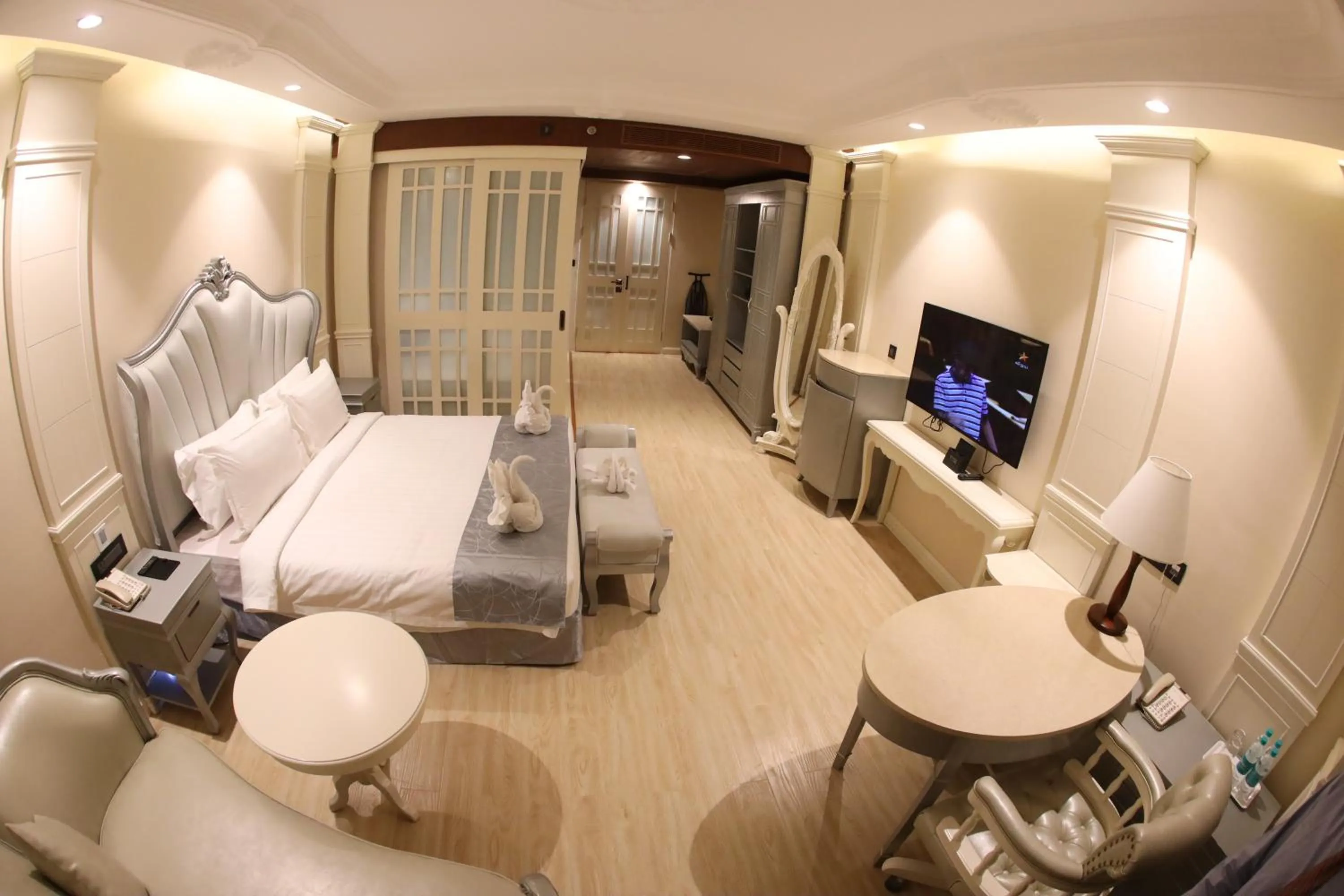 Living room, Bed in Regenta Central RS Chennai OMR SIPCOT