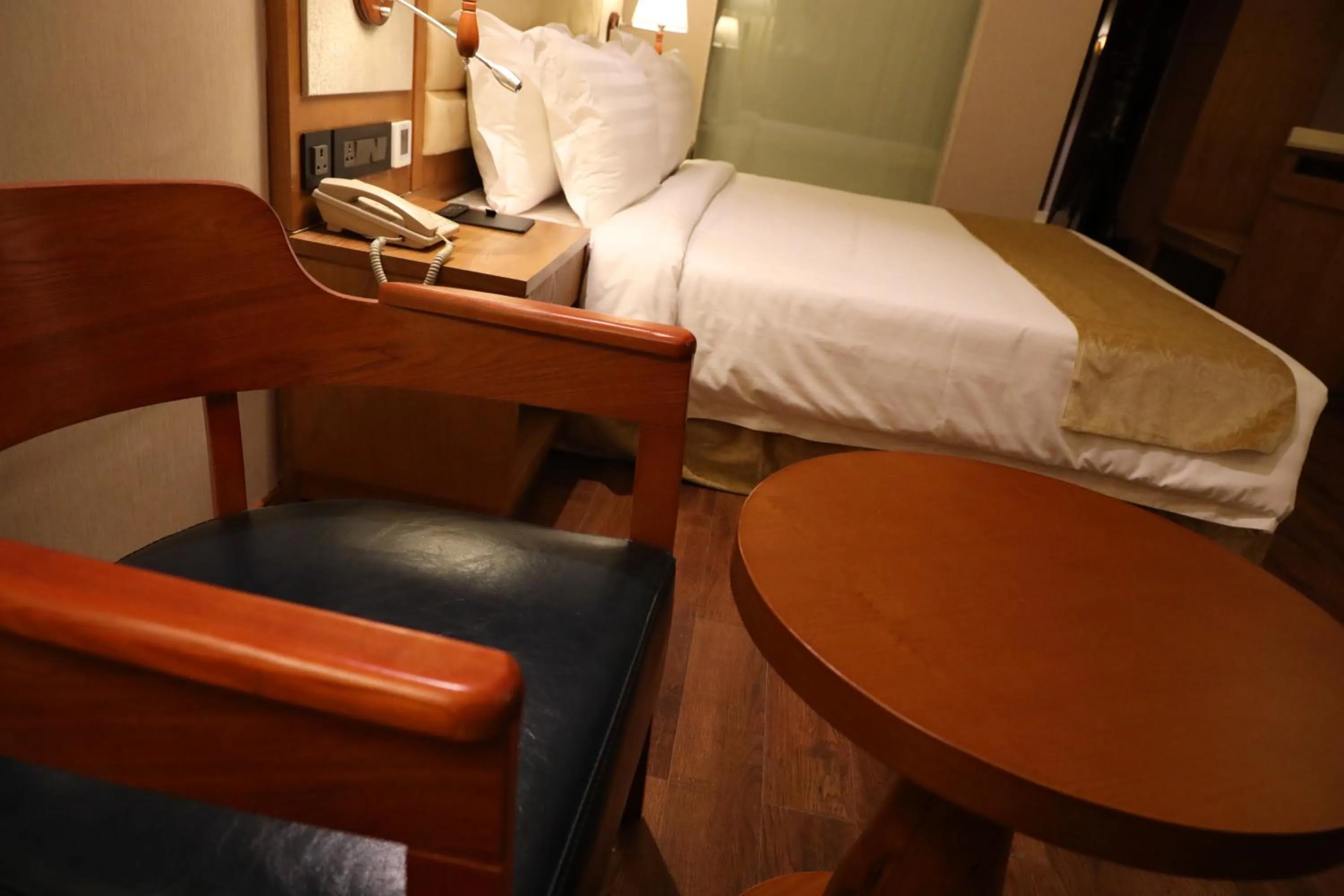 Bed in Regenta Central RS Chennai OMR SIPCOT