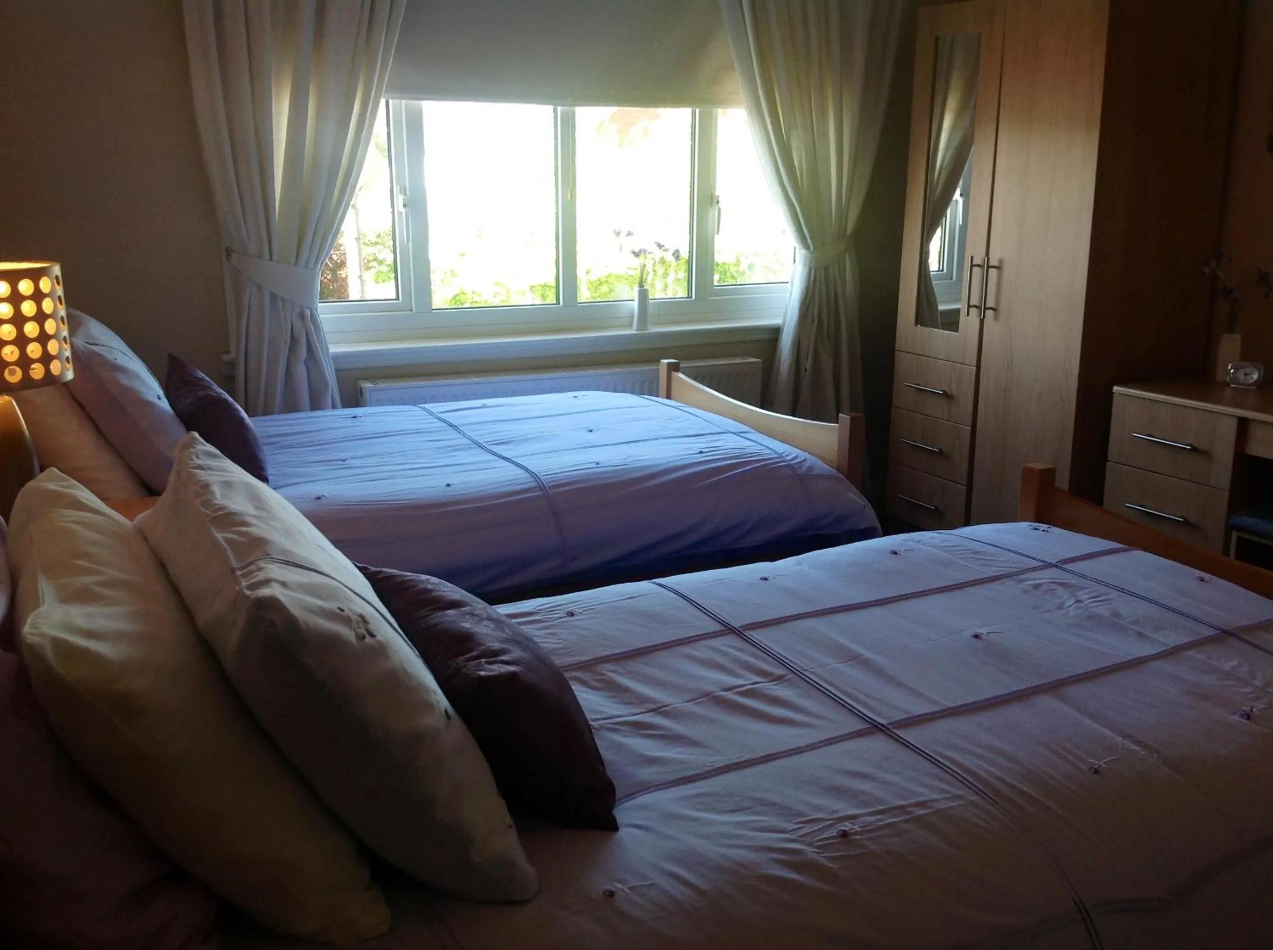 Bedroom, Bed in Annandale House