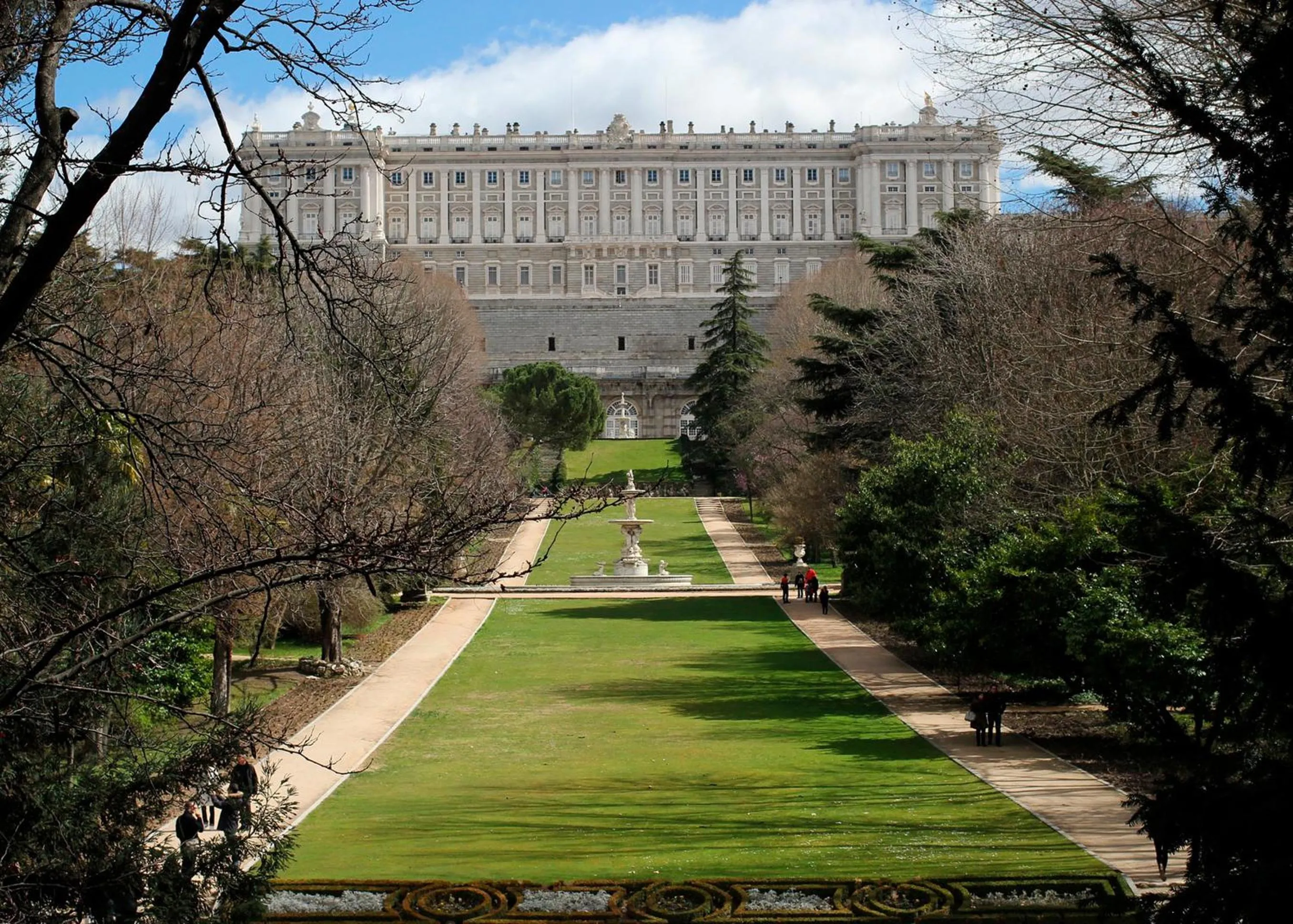 Nearby landmark in Petit Hostel La Latina