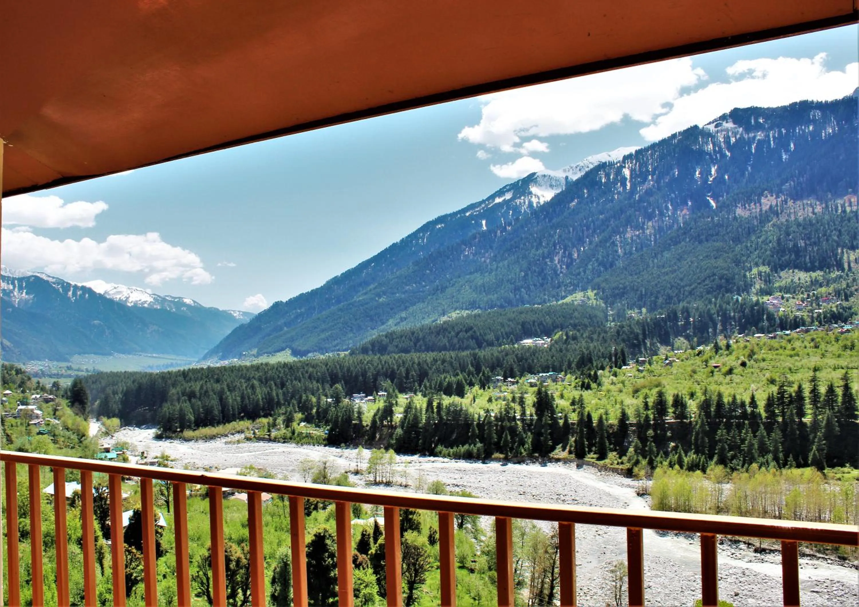 Balcony/Terrace in La Vaca India Manali