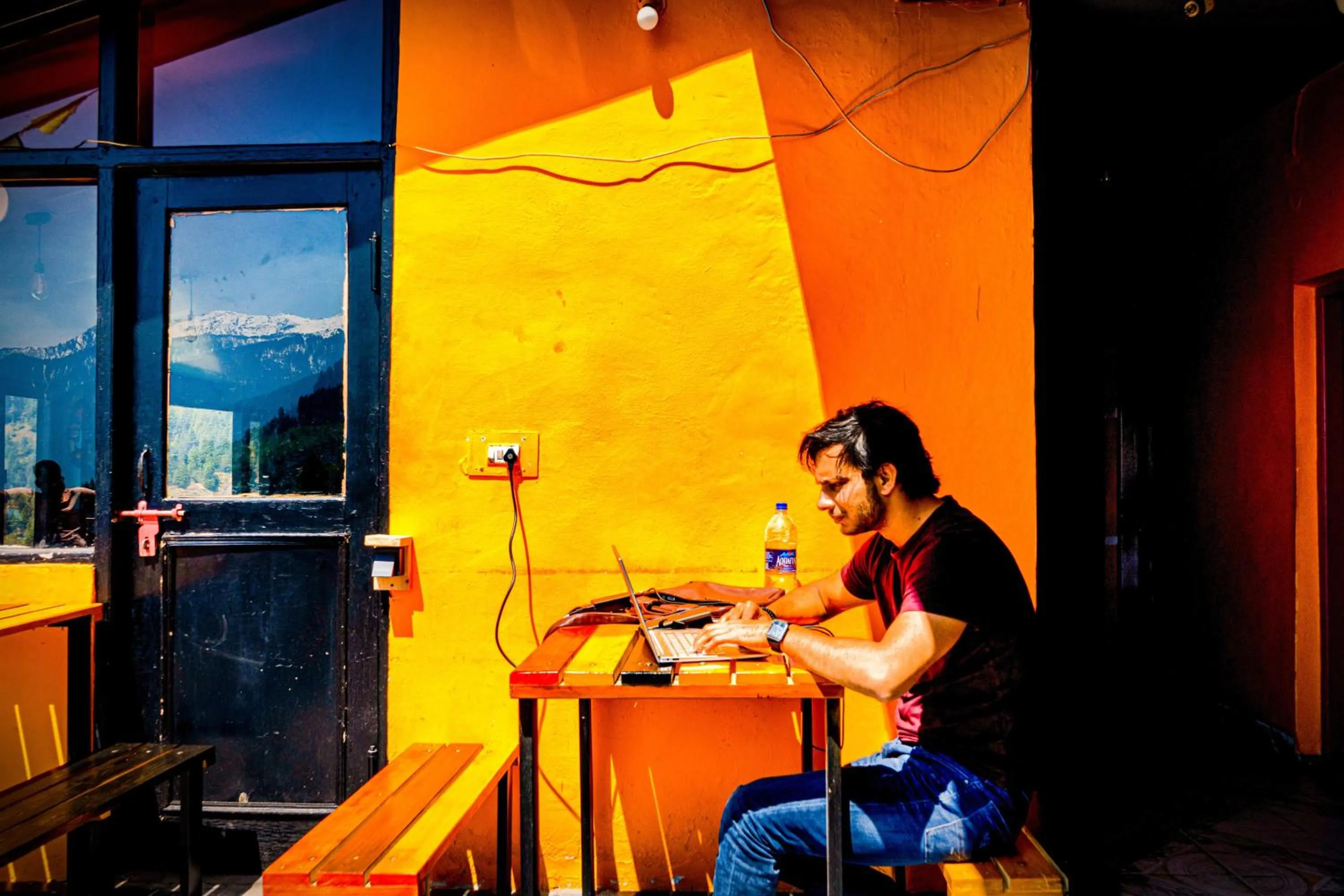 Restaurant/places to eat in La Vaca India Manali