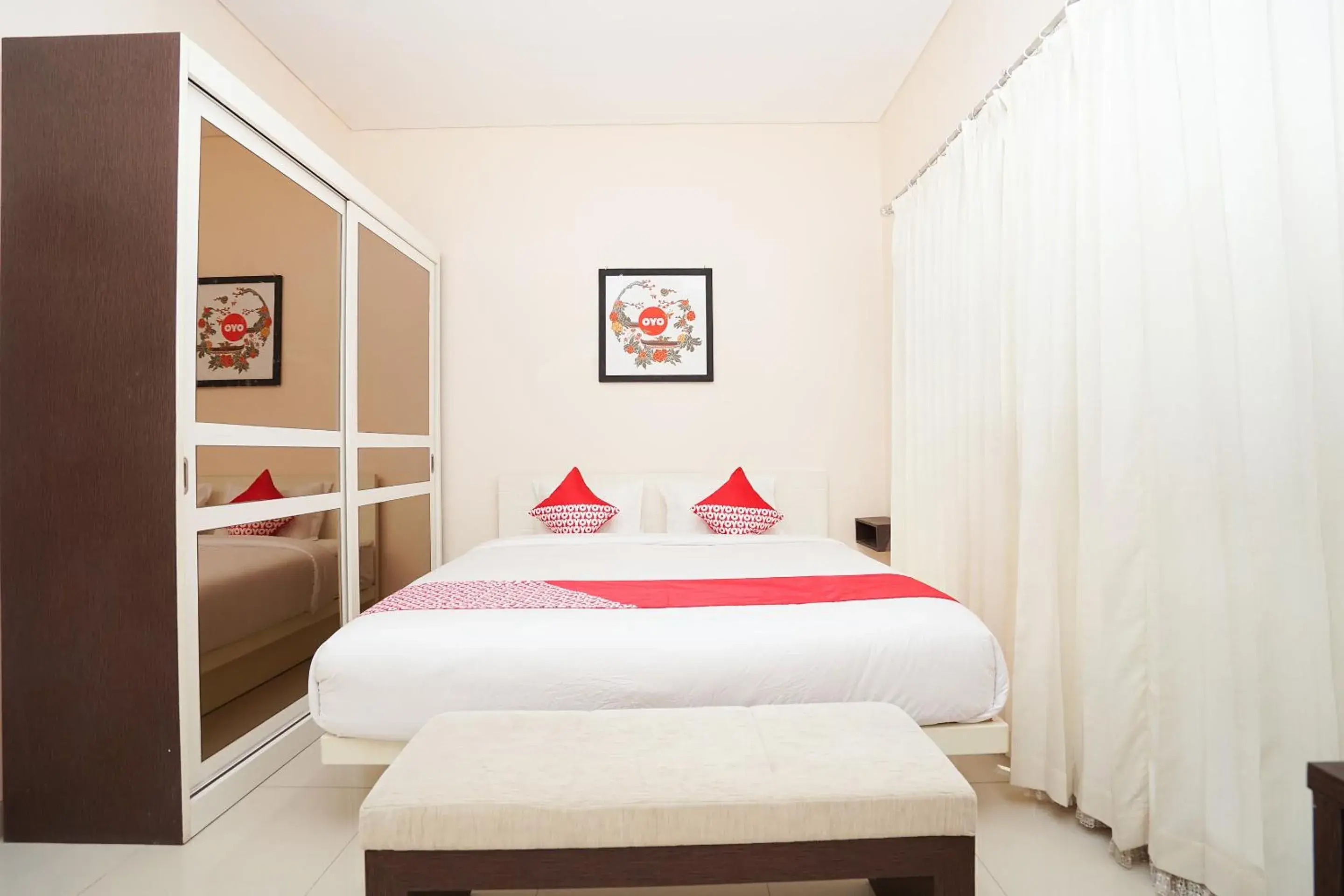 Bedroom in Hotel O Menjangan Residence at Citraland 1 Bedroom in Hotel O Menjangan Residence at Citraland 1