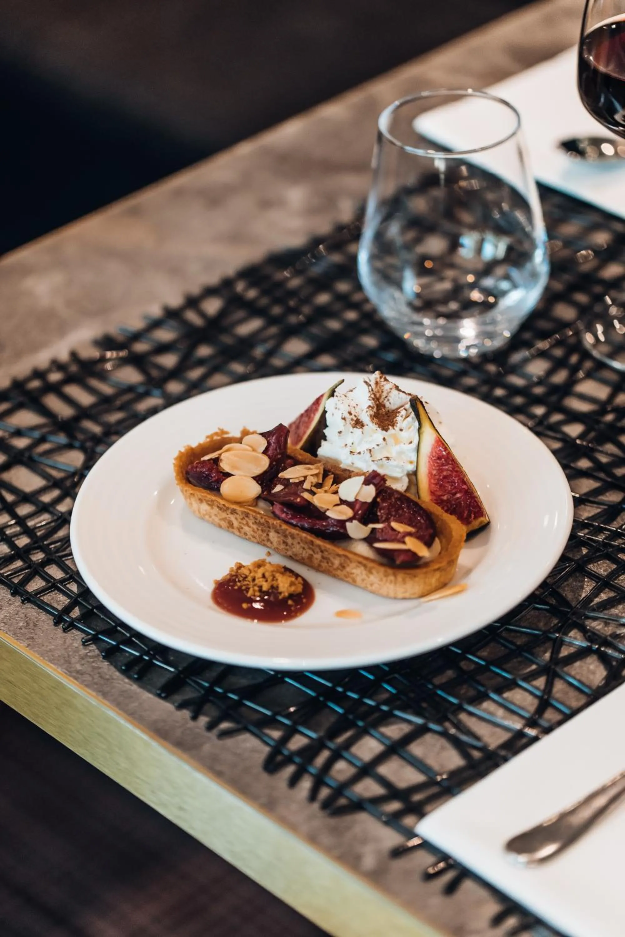 Restaurant/places to eat in Mercure Aix-en-Provence La Duranne Gare TGV