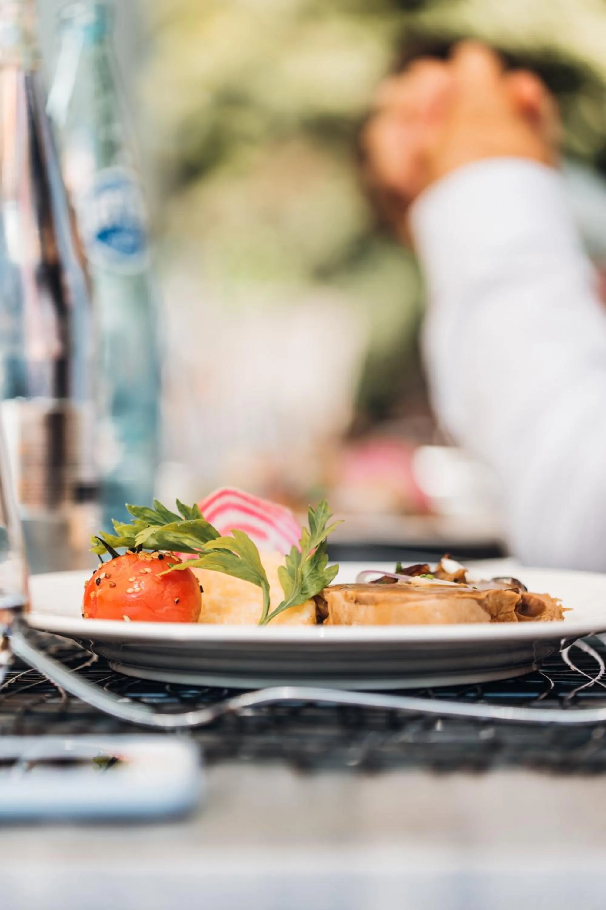 Restaurant/places to eat in Mercure Aix-en-Provence La Duranne Gare TGV