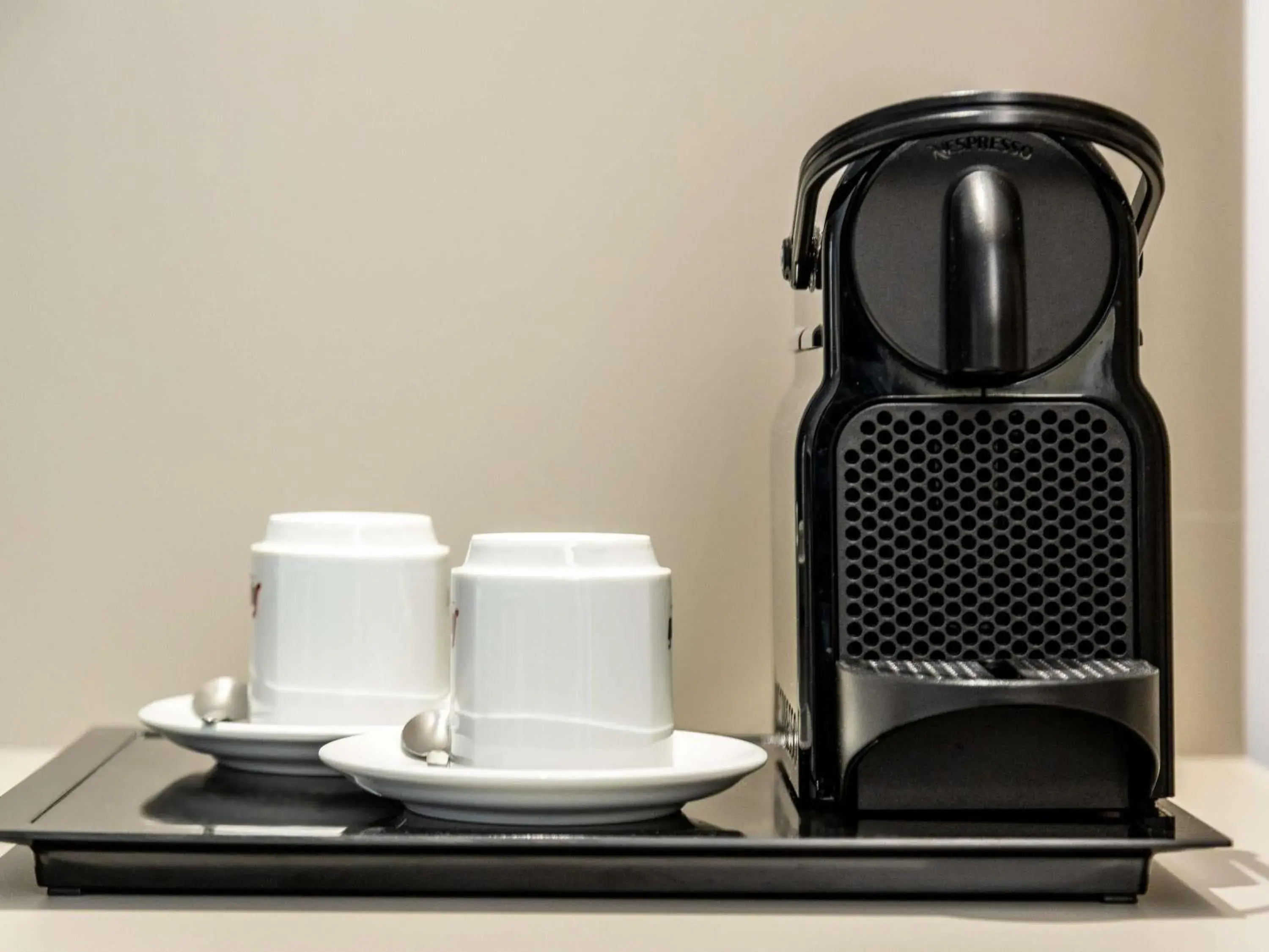 Bedroom in Mercure Aix-en-Provence La Duranne Gare TGV Bedroom in Mercure Aix-en-Provence La Duranne Gare TGV