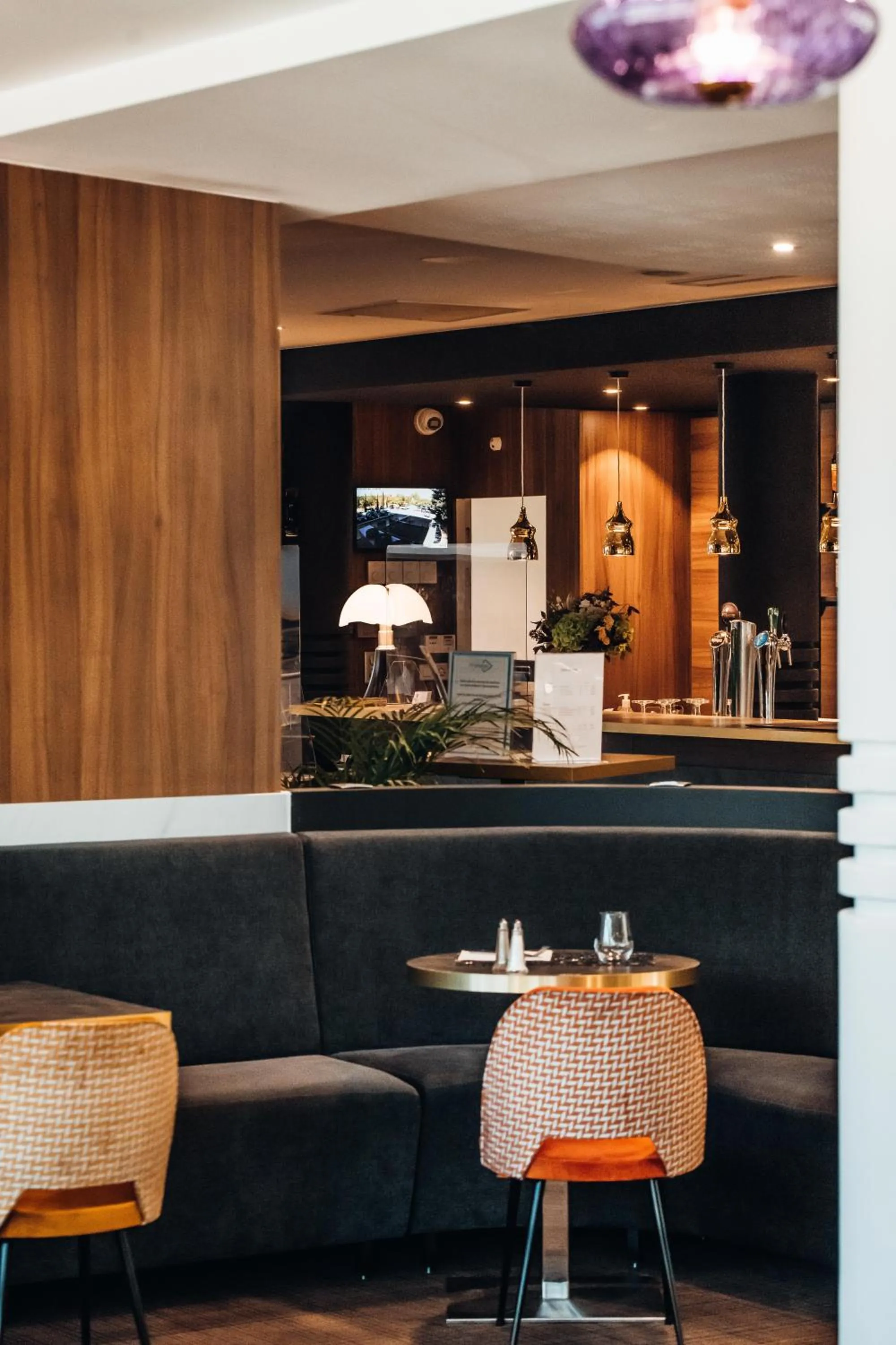 Restaurant/places to eat in Mercure Aix-en-Provence La Duranne Gare TGV