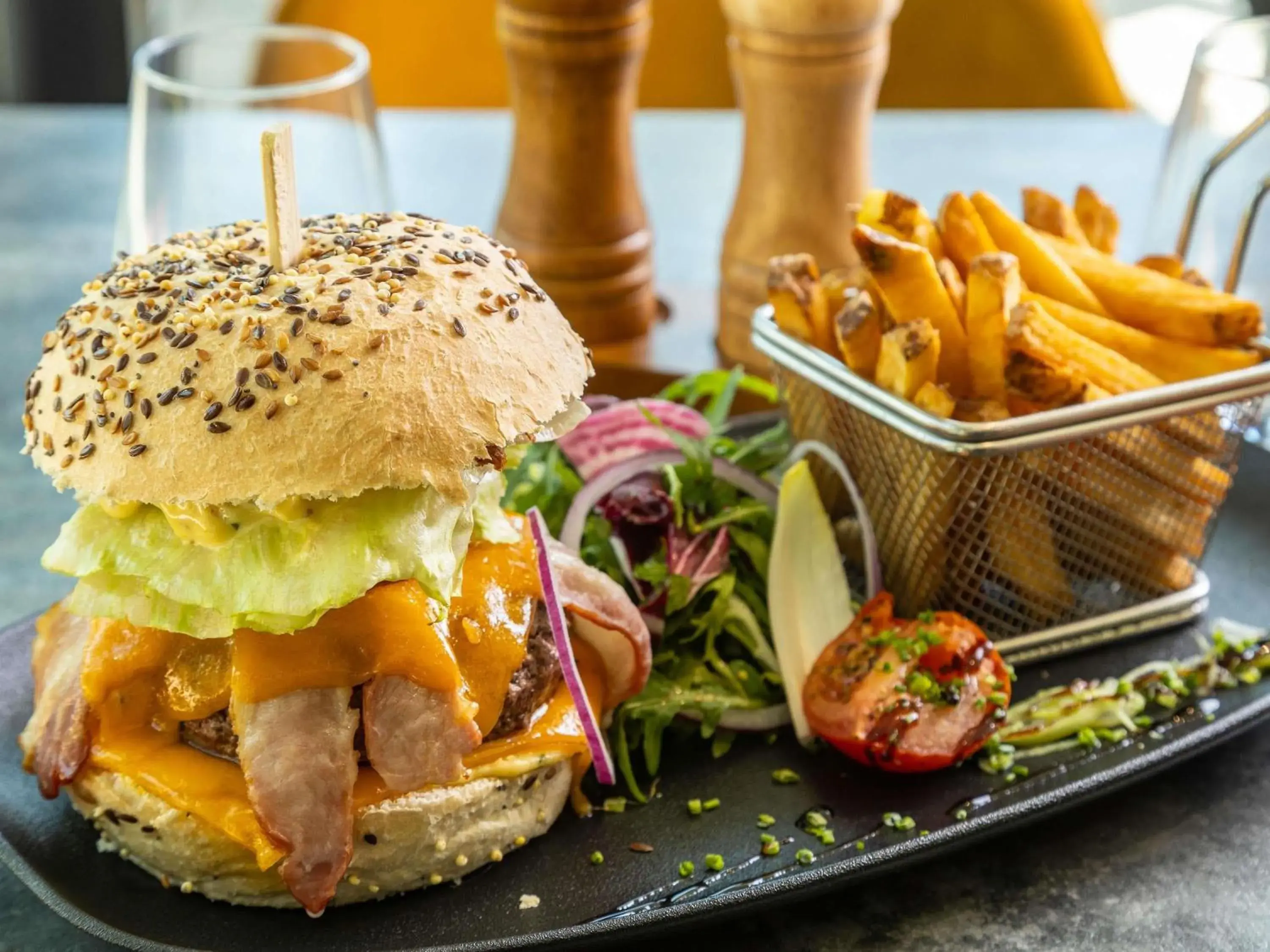 Restaurant/places to eat in Mercure Aix-en-Provence La Duranne Gare TGV Restaurant/places to eat in Mercure Aix-en-Provence La Duranne Gare TGV