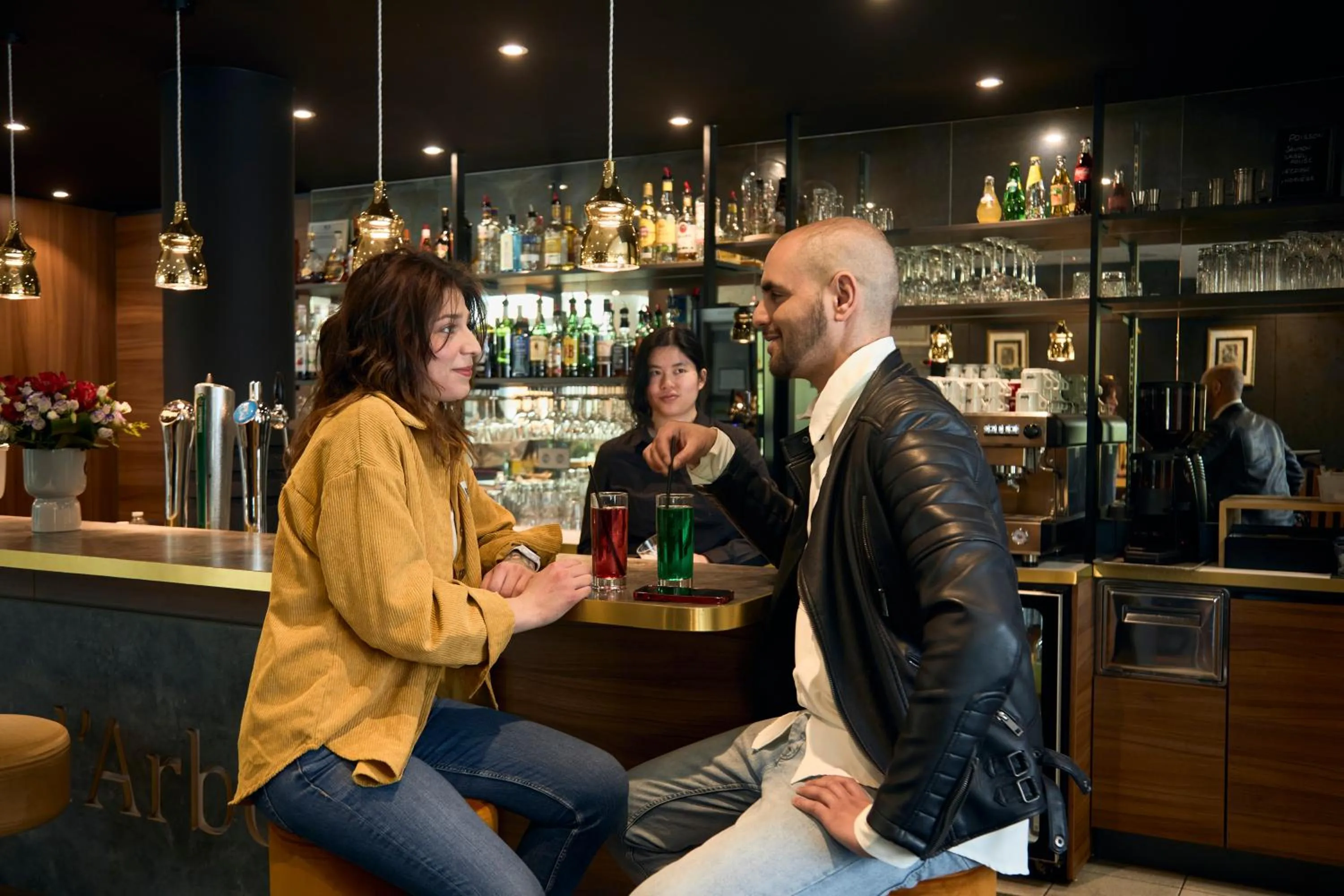 Lounge or bar in Mercure Aix-en-Provence La Duranne Gare TGV