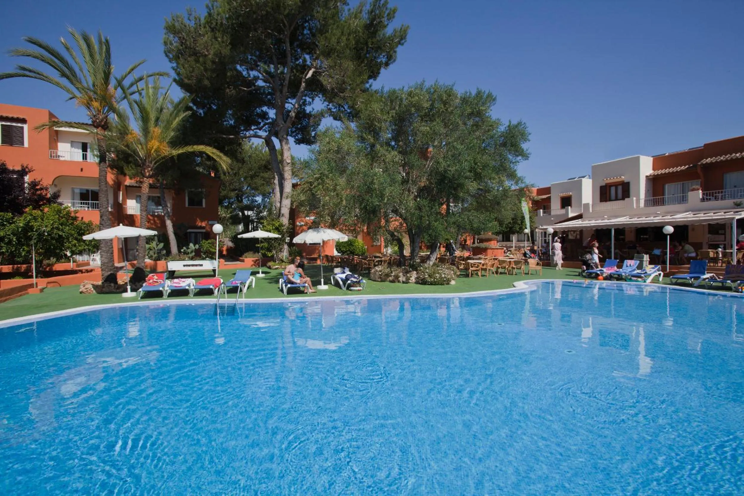 Property building in HSM Club Torre Blanca