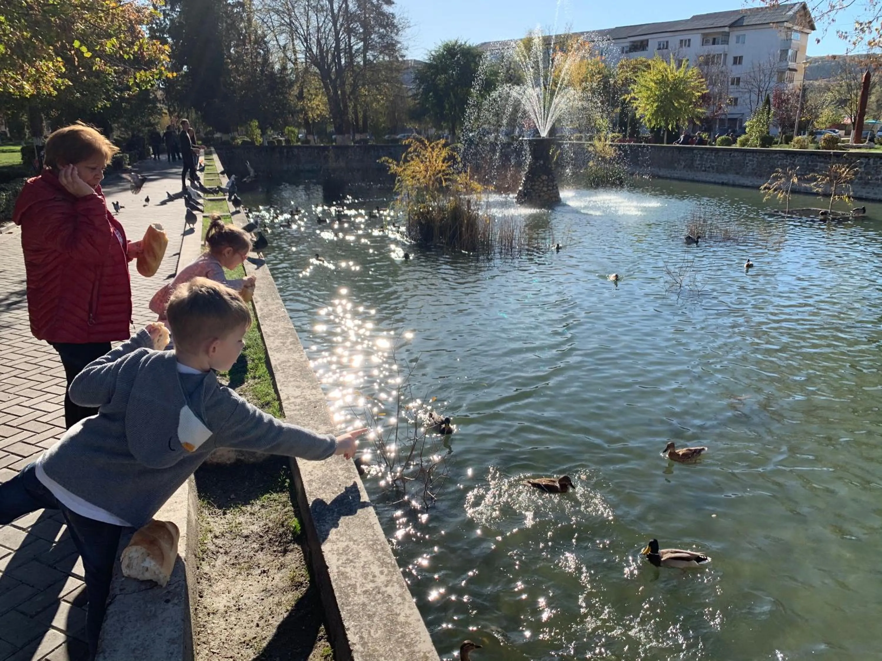 People in Hotel THR Center